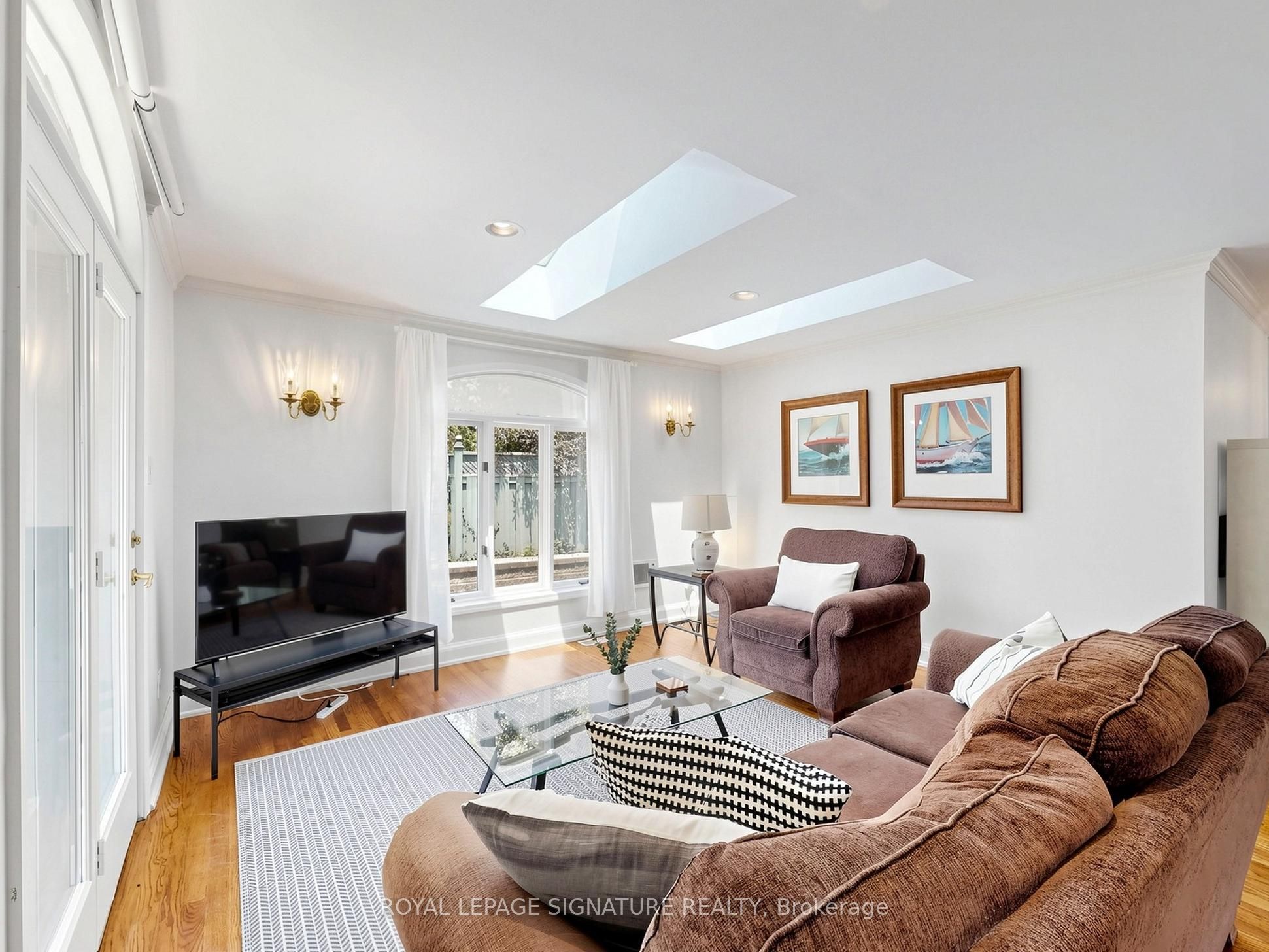 2094 Water's Edge Drive, Oakville, ON L6L 1A4 photo 5