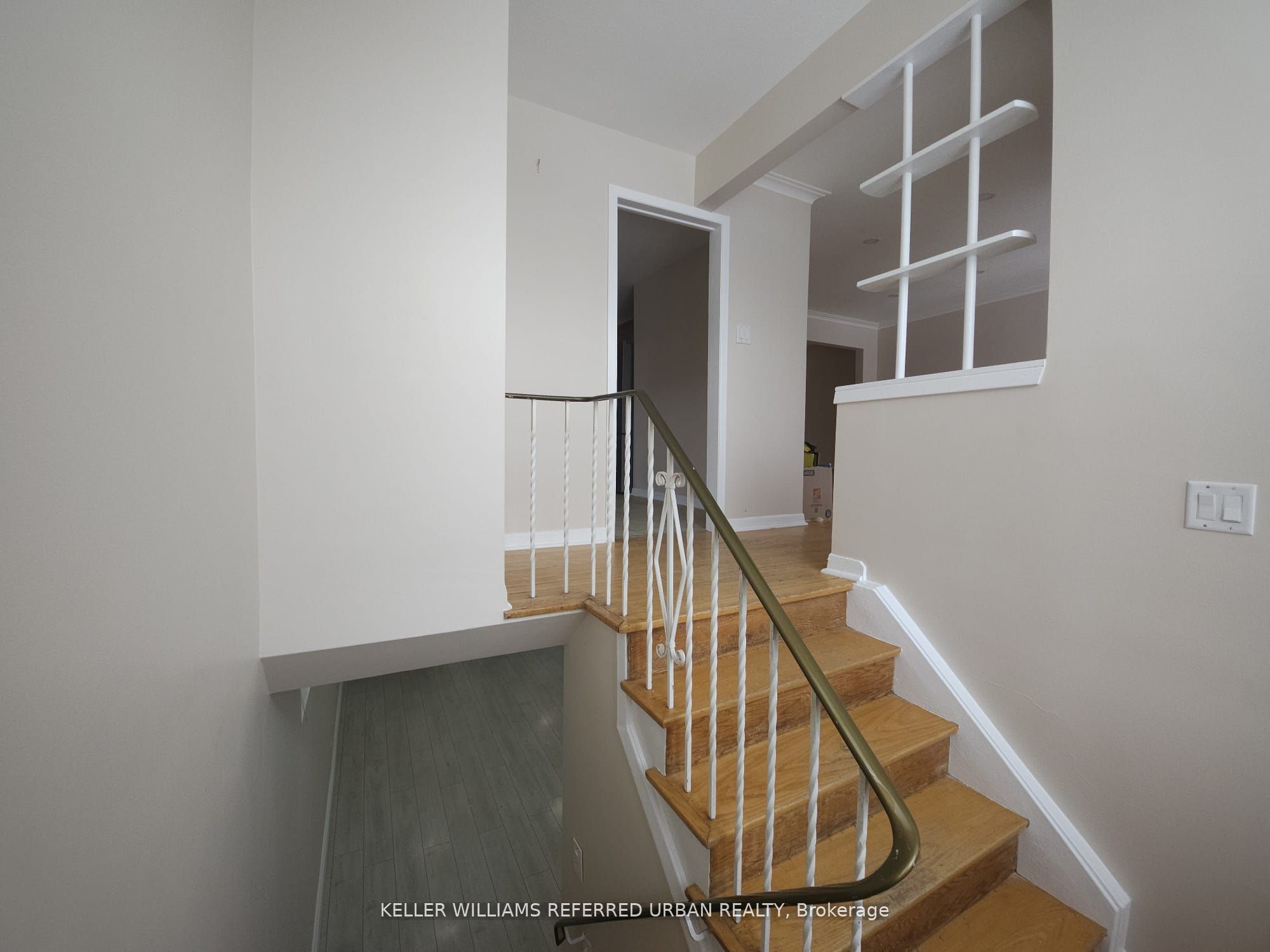 30 Picaro Drive, Toronto, ON M3N 2B5 photo 3