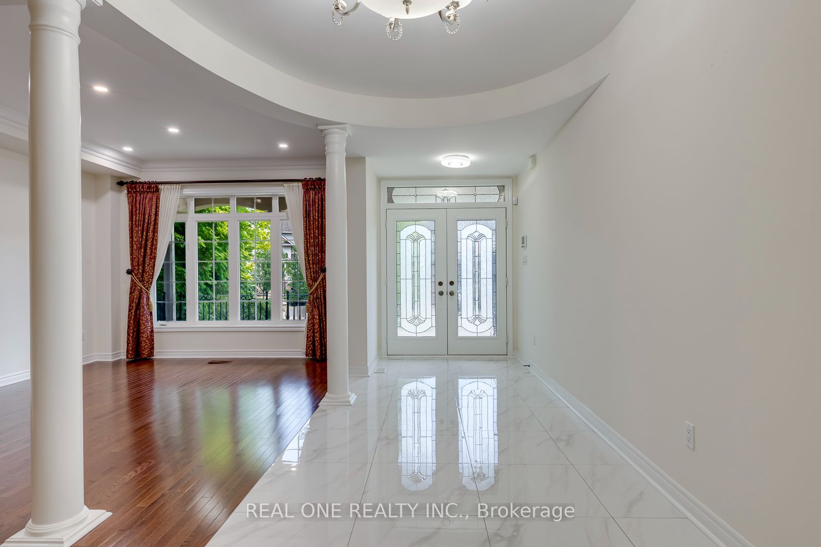 1387 Ferncrest Road, Oakville, ON L6H 7W2 photo 4
