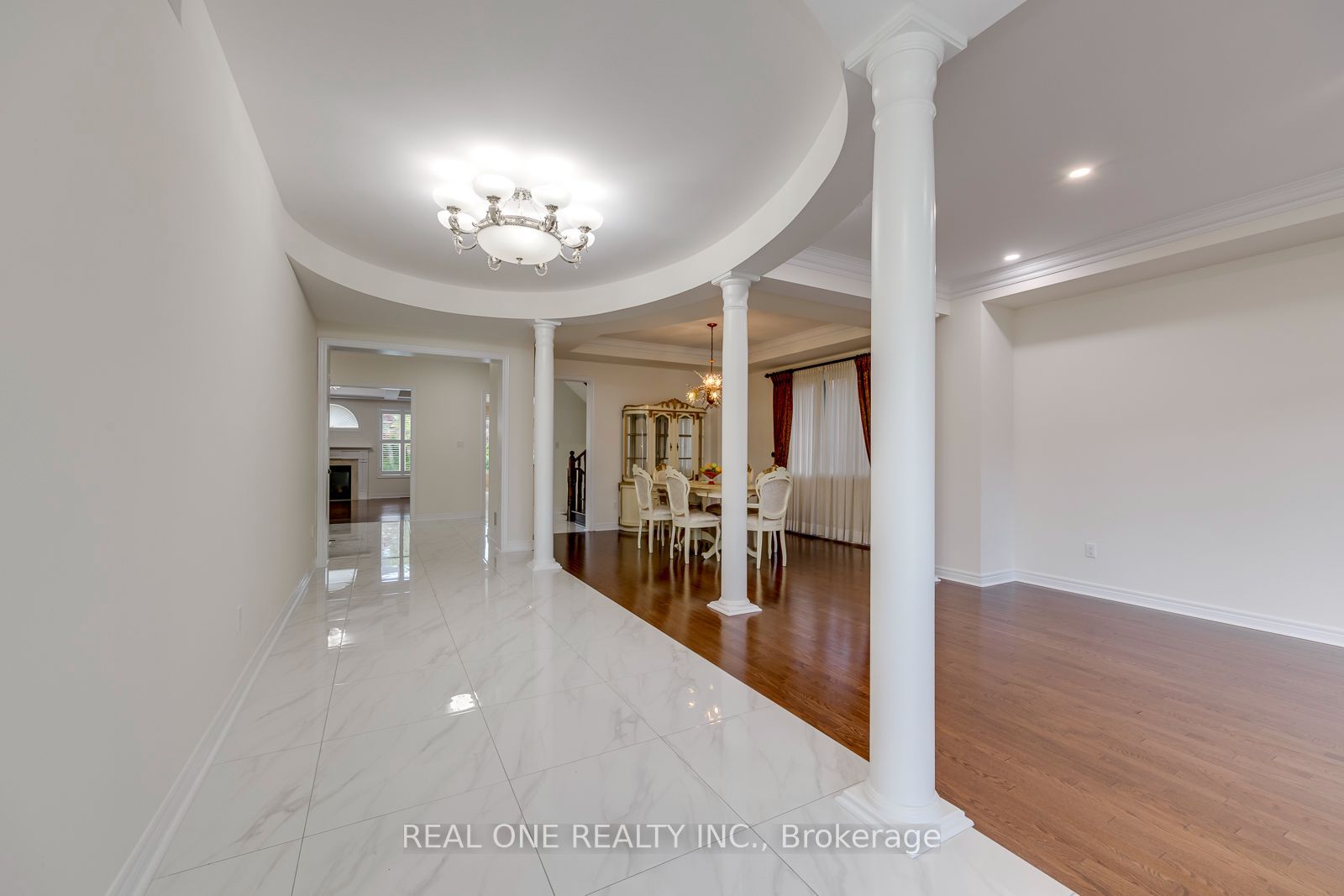 1387 Ferncrest Road, Oakville, ON L6H 7W2 photo 5