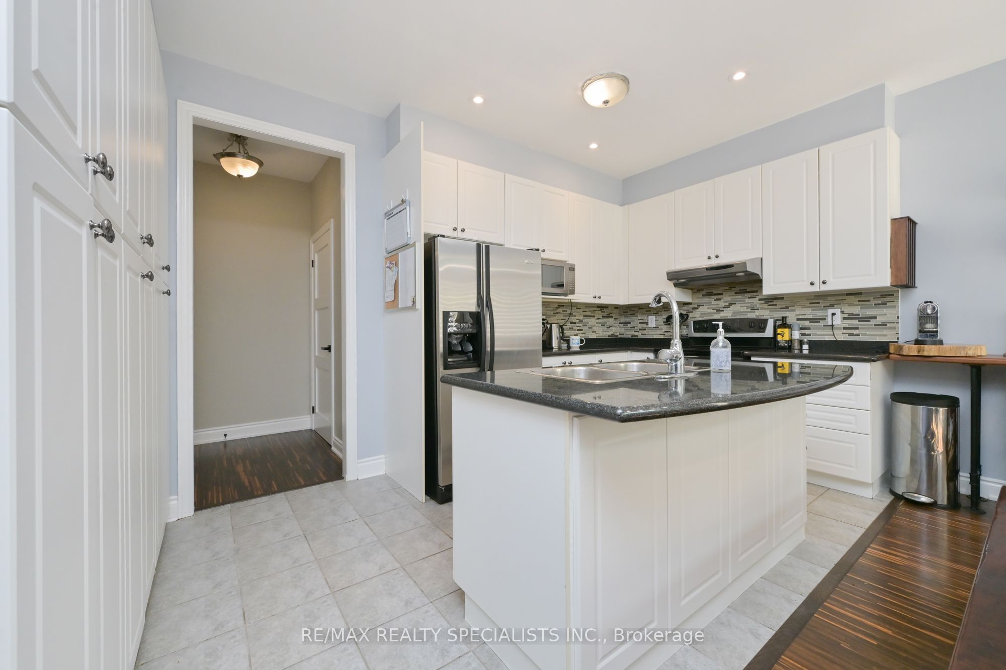 5424 Greer Drive, Burlington, ON L7L 7M7 photo 5