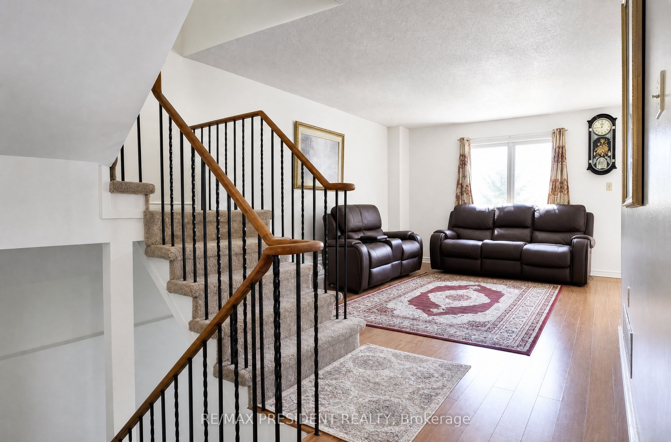 29 Norbrook Crescent, Toronto, ON M9V 4P7 photo 4
