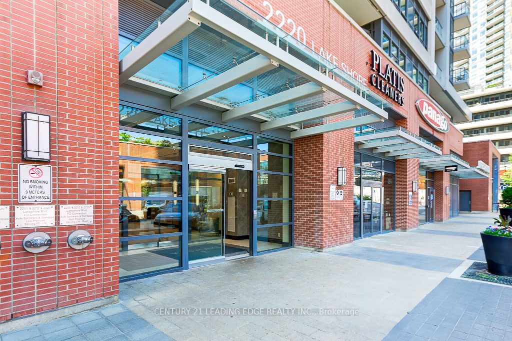 2200 Lake Shore Boulevard W PH08, Toronto, ON M8V 1A4 photo 4