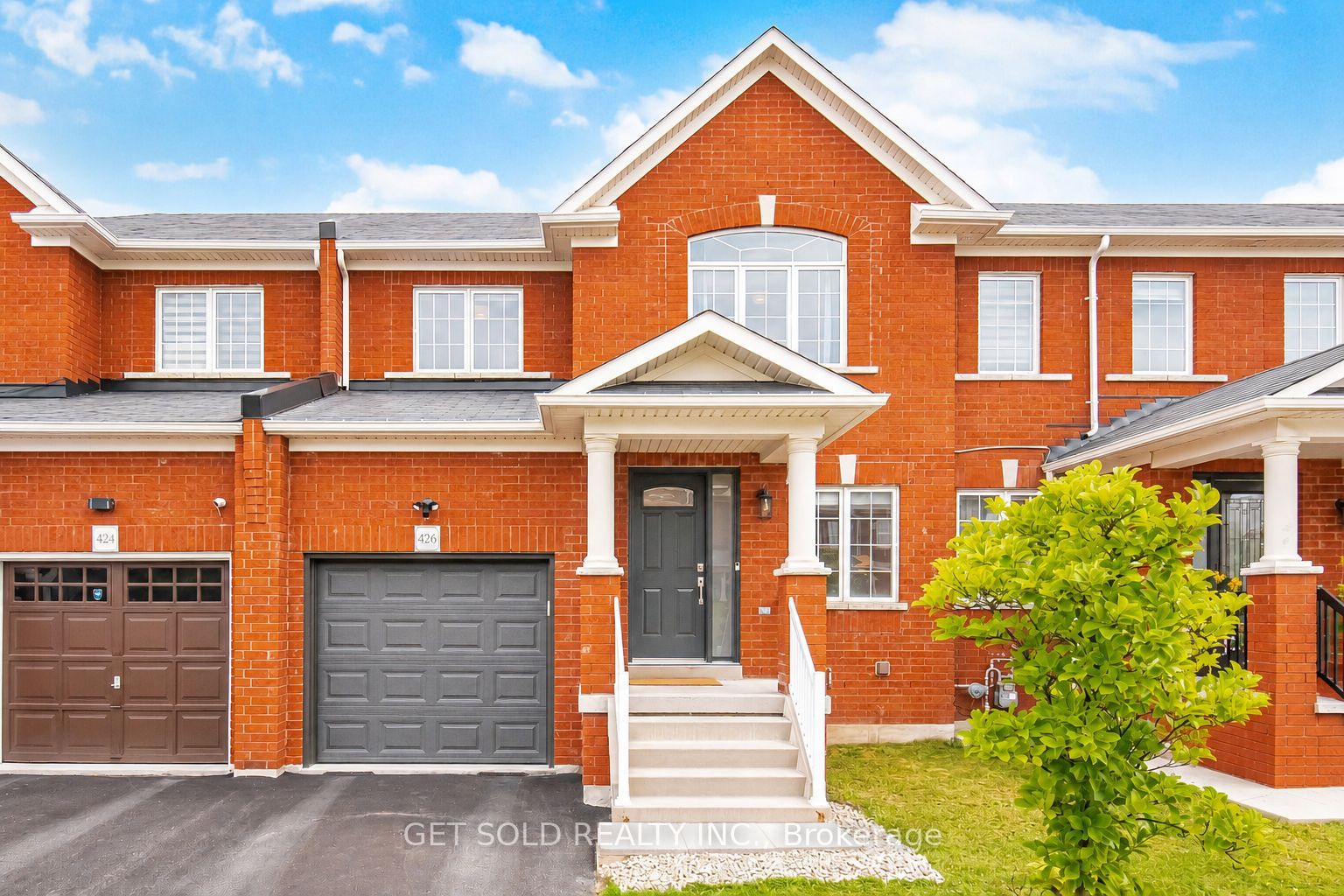 426 Geddes Landing, Milton, ON L9T 7X3
