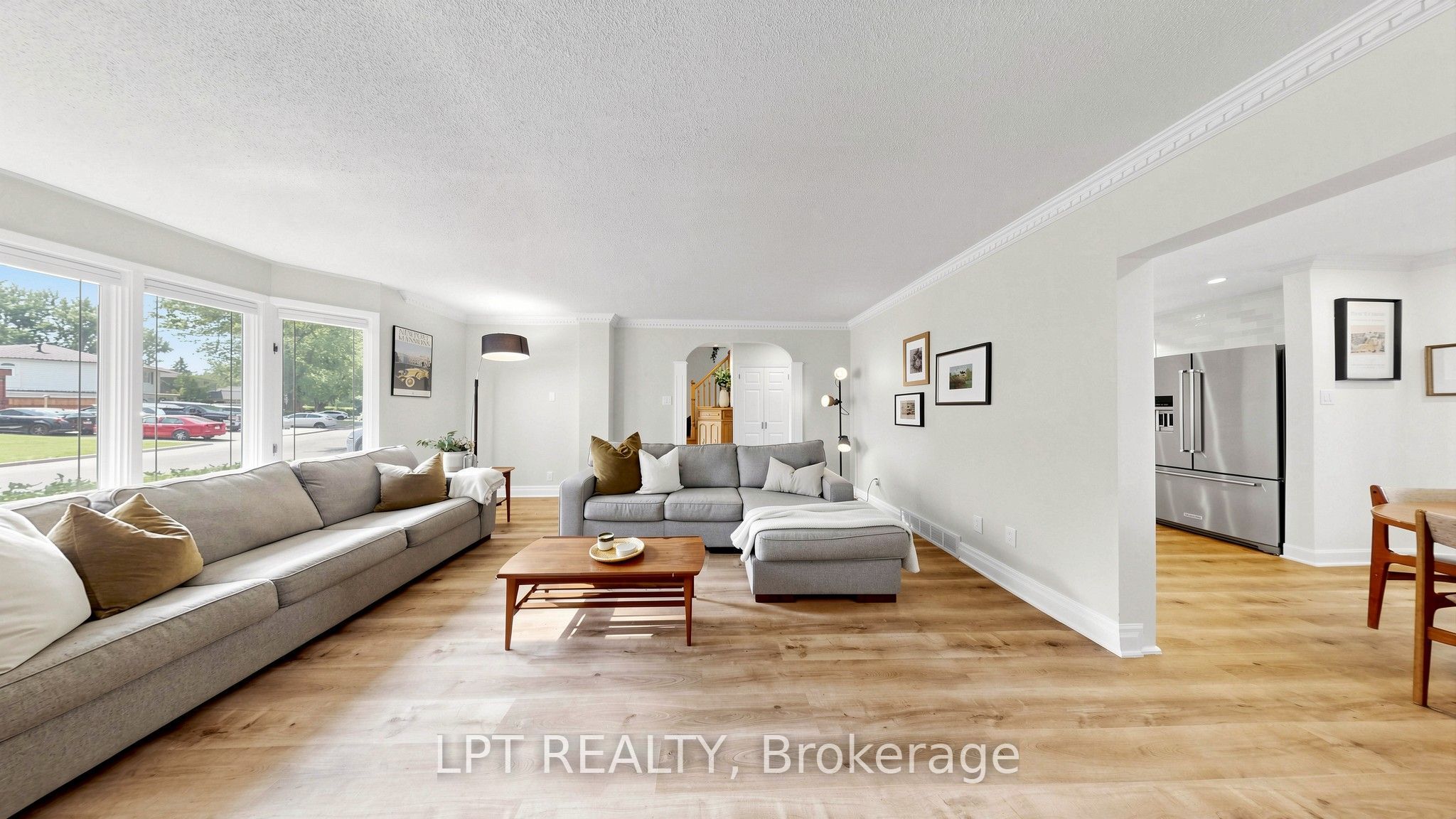 70 Roberts Crescent, Brampton, ON L6W 1G8 photo 3