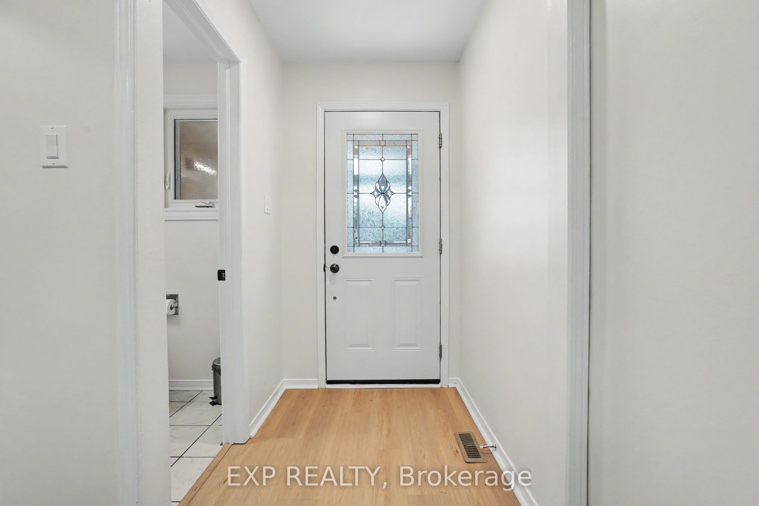 68 Tulip Drive, Brampton, ON L6Y 3W7 photo 5