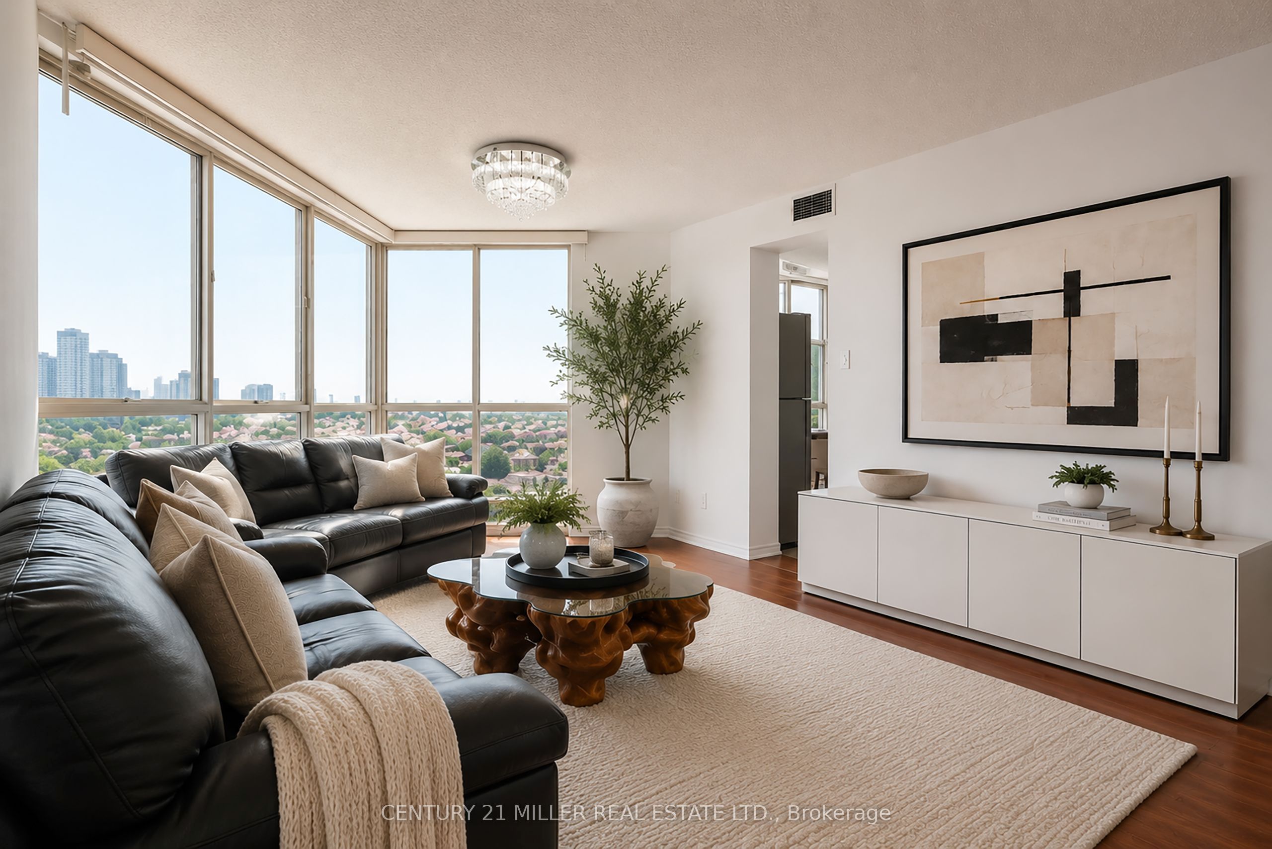 55 Kingsbridge Garden Circle 909, Mississauga, ON L5R 1Y1 photo 4
