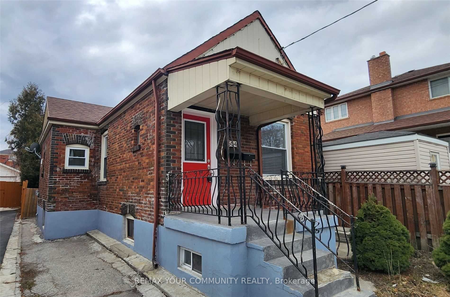504 Caledonia Road Basement, Toronto, ON M6E 4V2