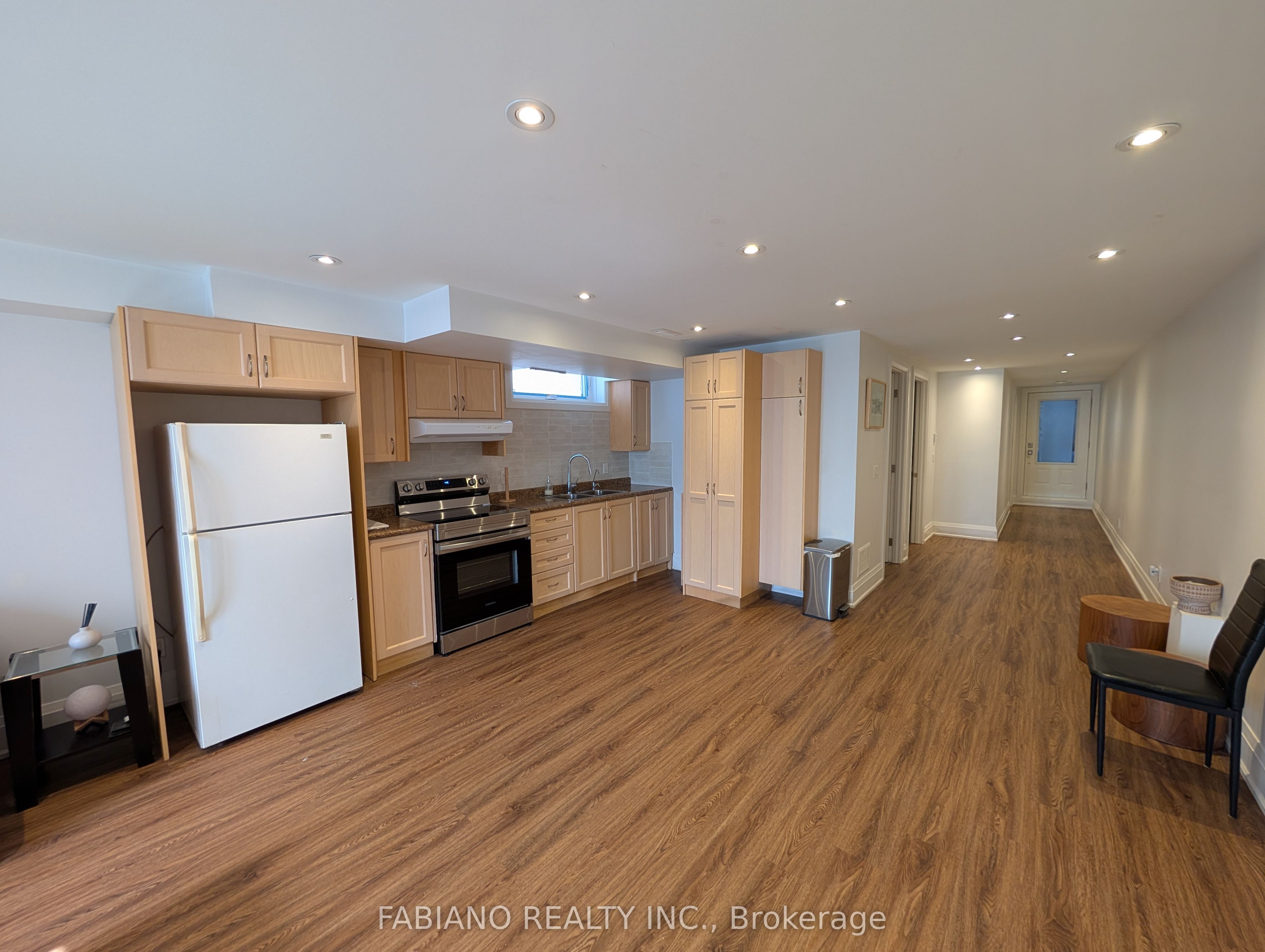 1036 Dovercourt Road Lower, Toronto, ON M6H 2X8 photo 4
