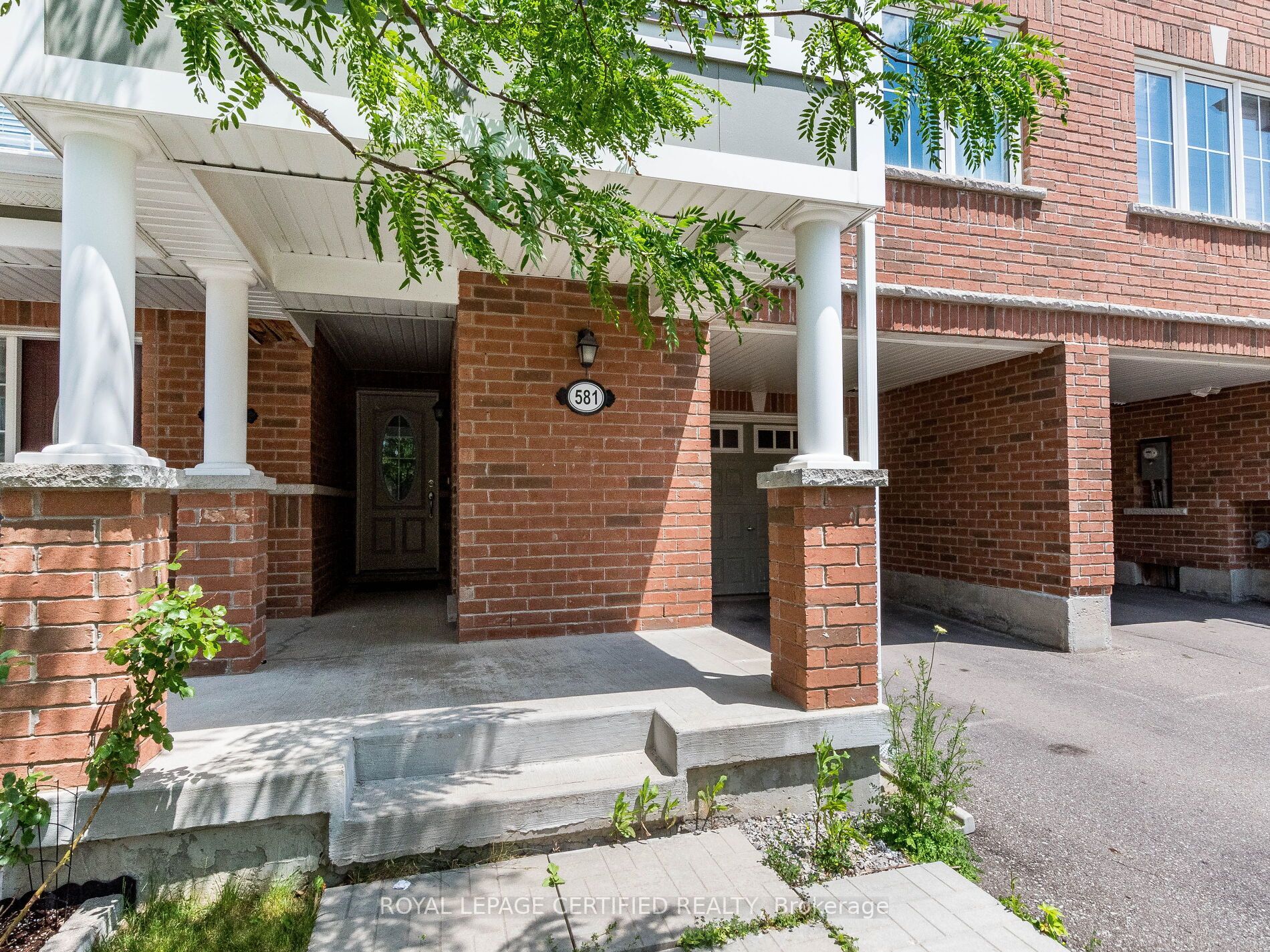 581 Allport Gate, Milton, ON L9T 9J5 photo 2