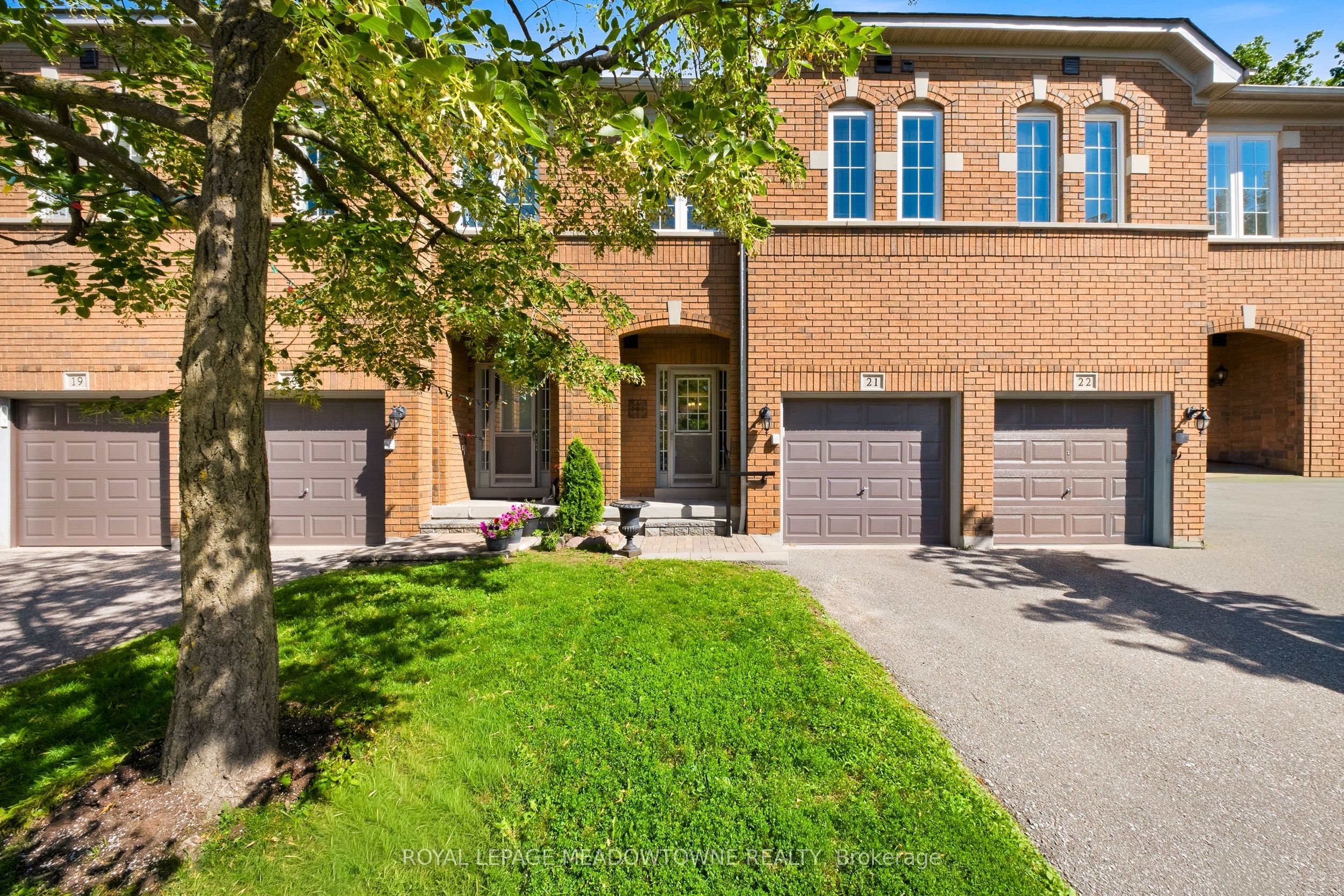 5530 Glen Erin Drive 21, Mississauga, ON L5M 6E8 photo 4