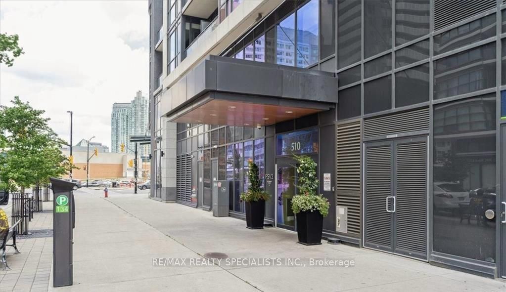 510 Curran Place 3209, Mississauga, ON L5B 0J8 photo 2