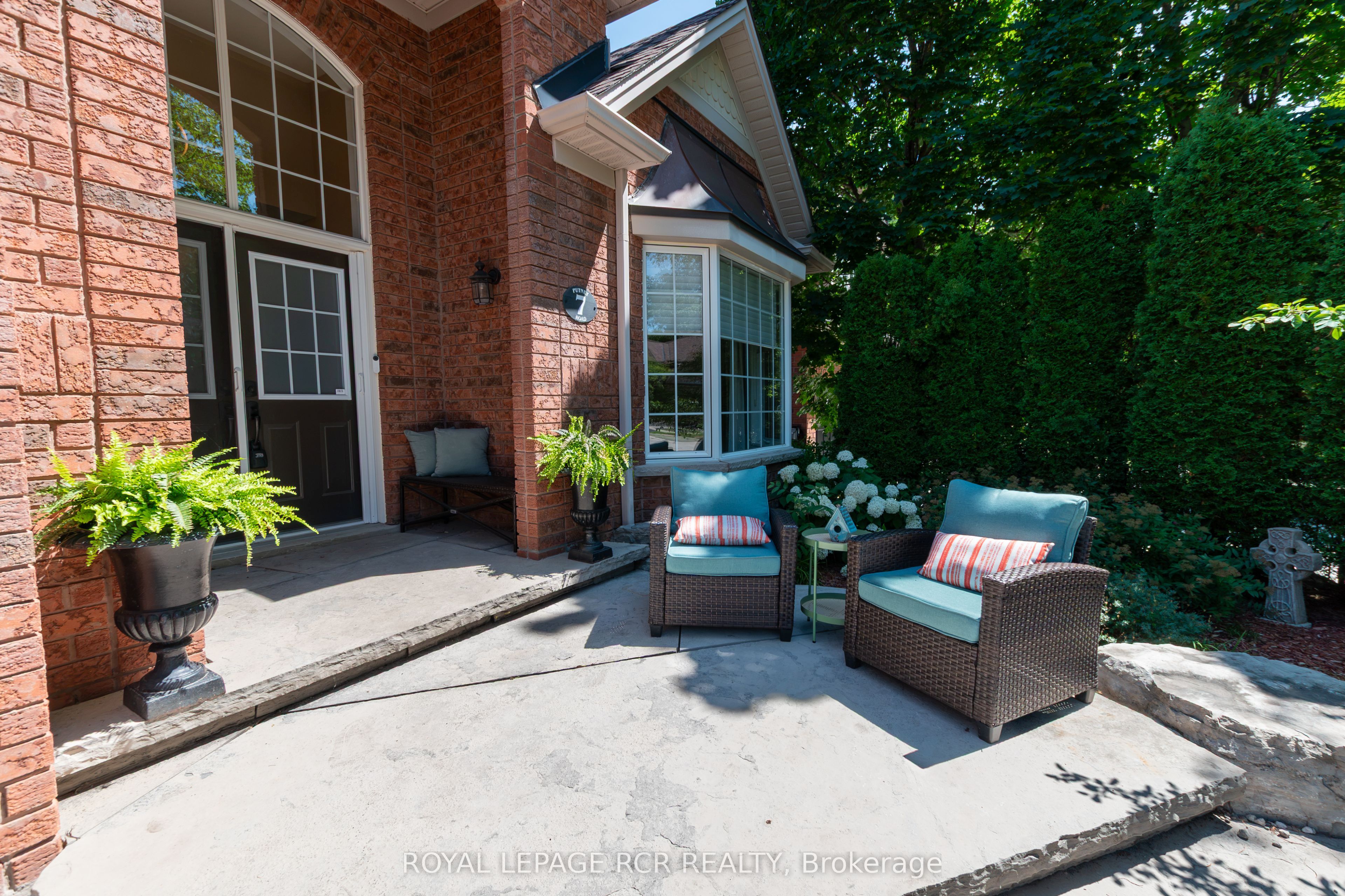7 Putney Road, Caledon, ON L7C 1R4 photo 3