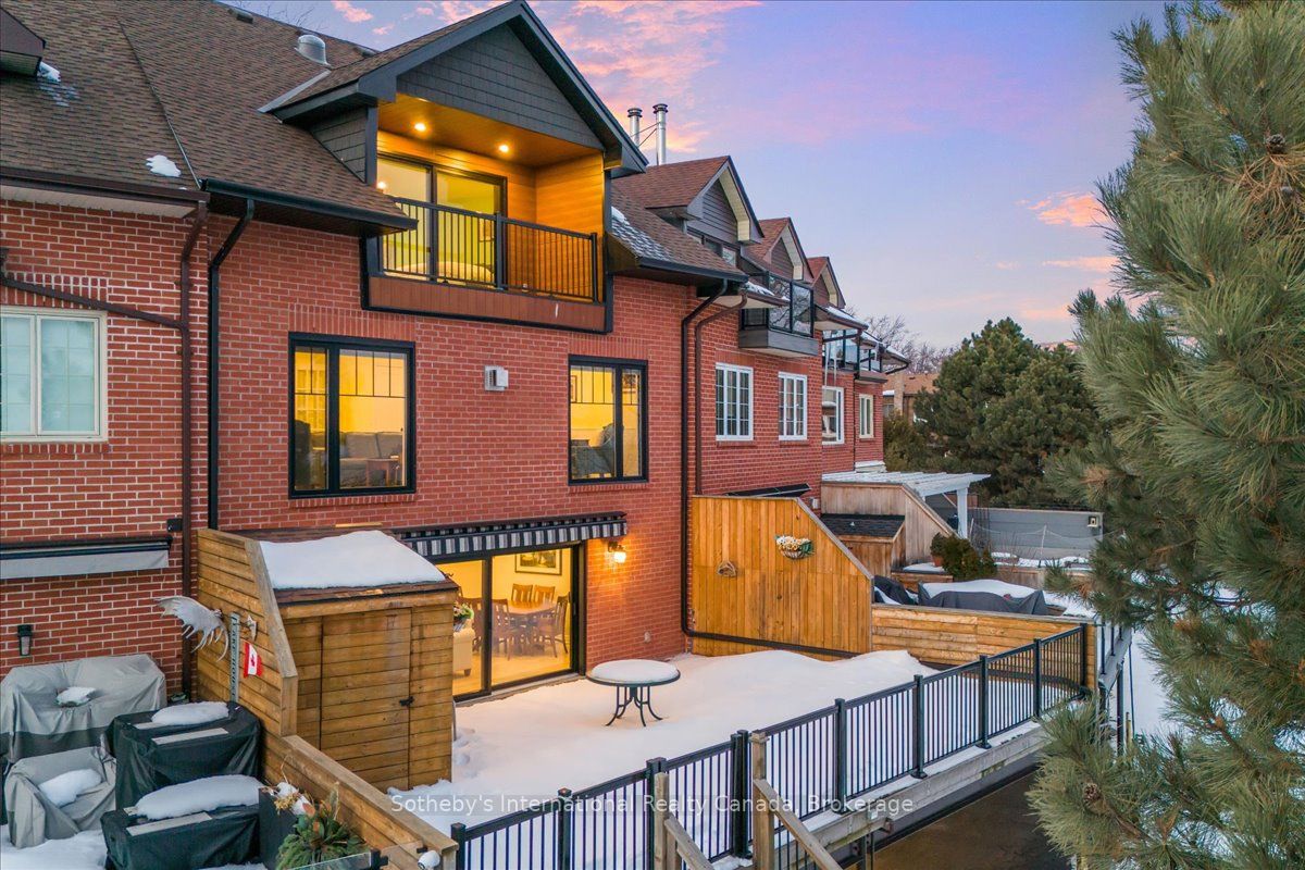 10 Southwind Terrace, Oakville, ON L6L 6K5 photo 3