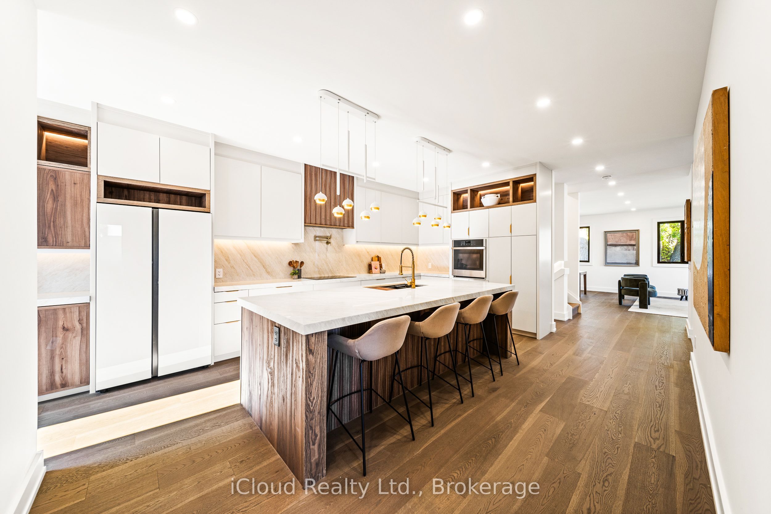 1140 Ogden Avenue, Mississauga, ON L5E 2G9 photo 5