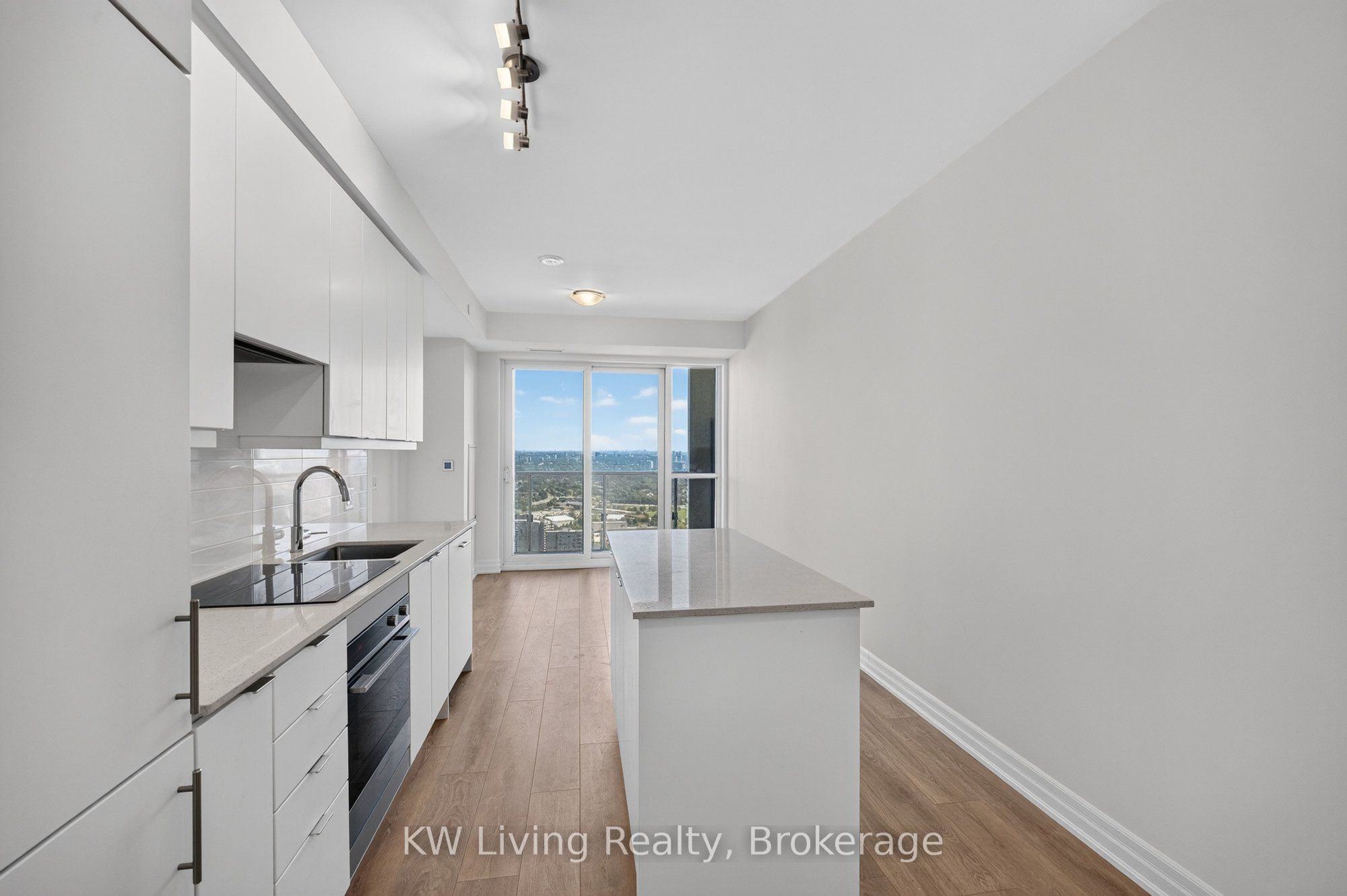 30 Elm Drive W 3502, Mississauga, ON L5B 0N6 photo 3