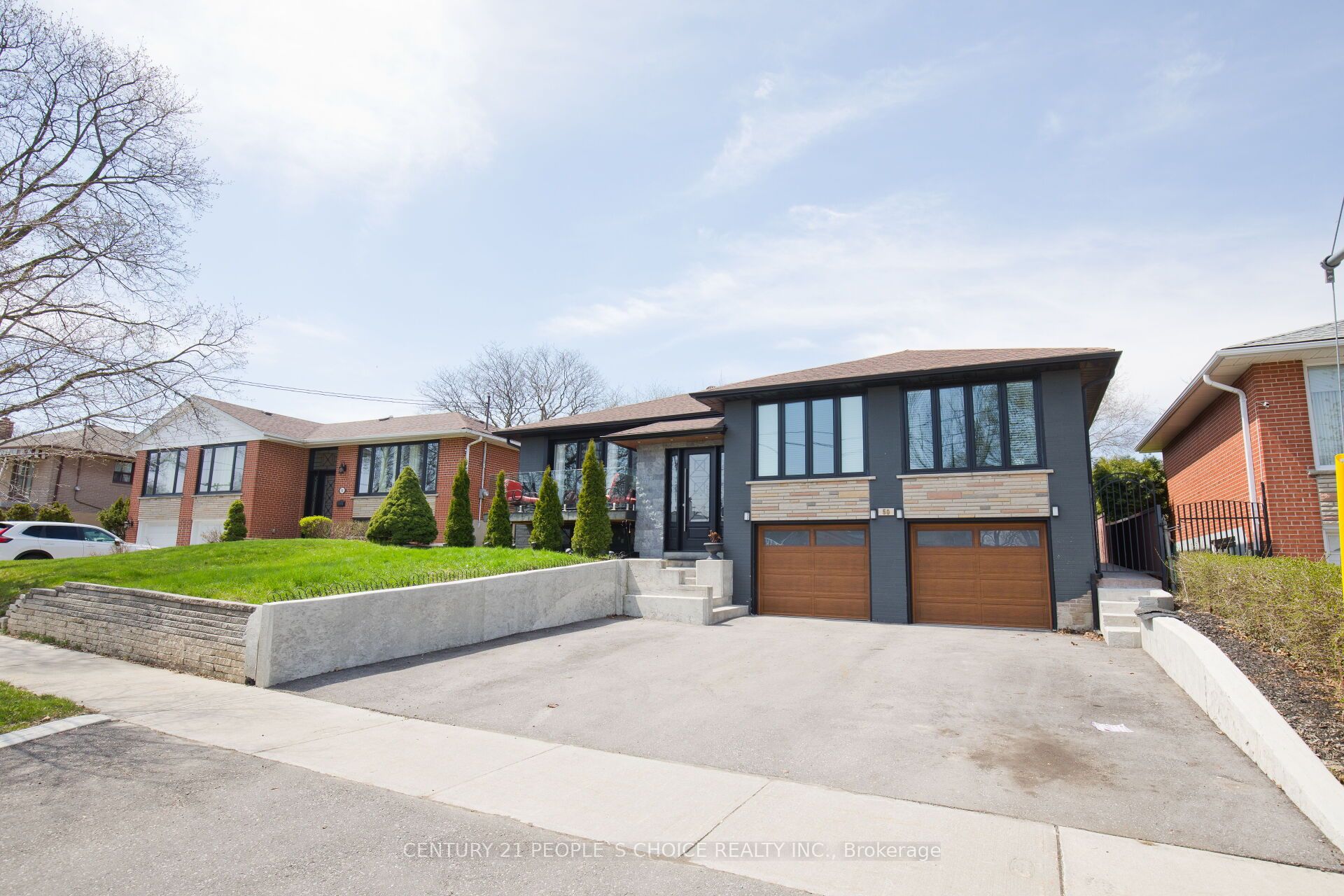 50 Jeffcoat Drive, Toronto, ON M9W 3B7 photo 2