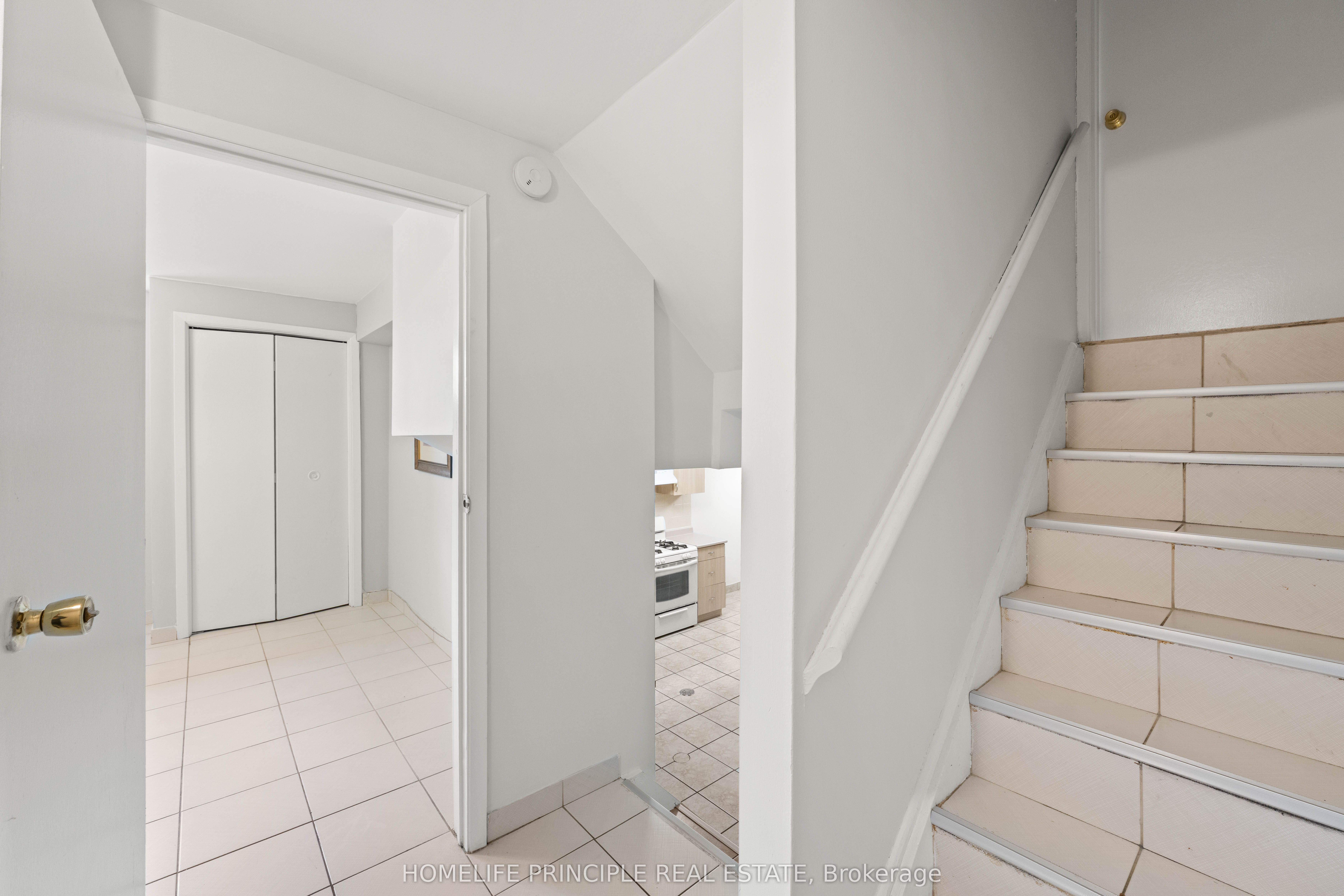 69 Wintergreen Road Basement, Toronto, ON M3M 2H9 photo 4