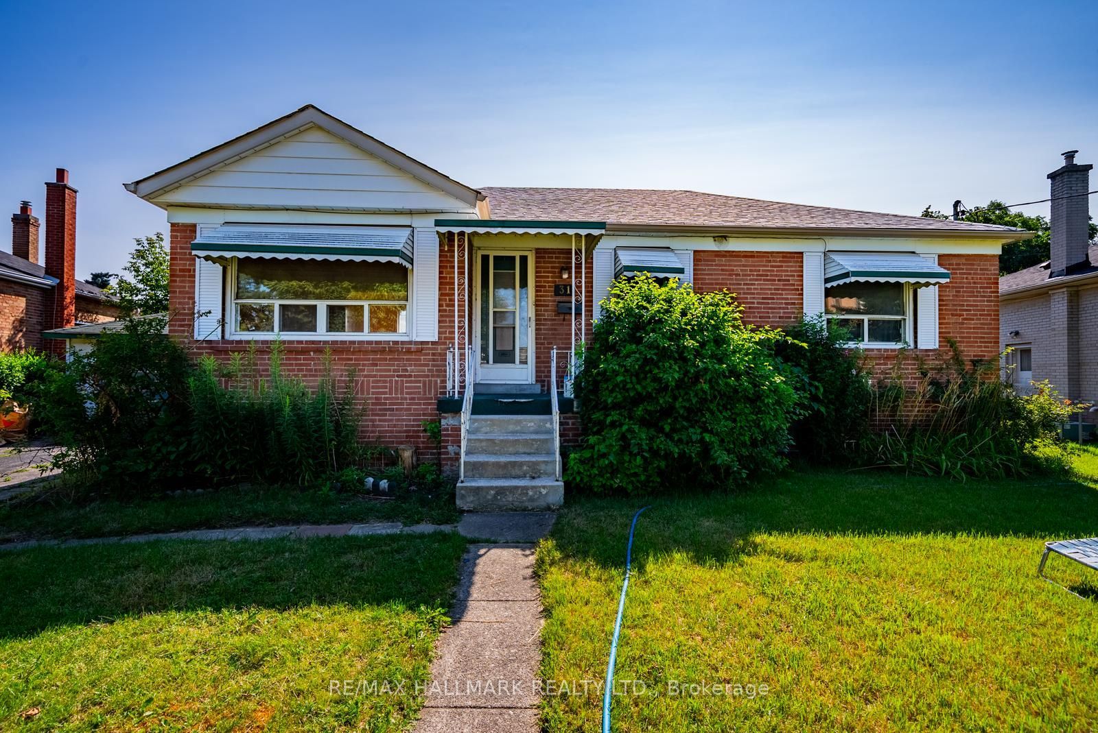 31 Frimette Crescent, Toronto, ON M6N 4W5 photo 4