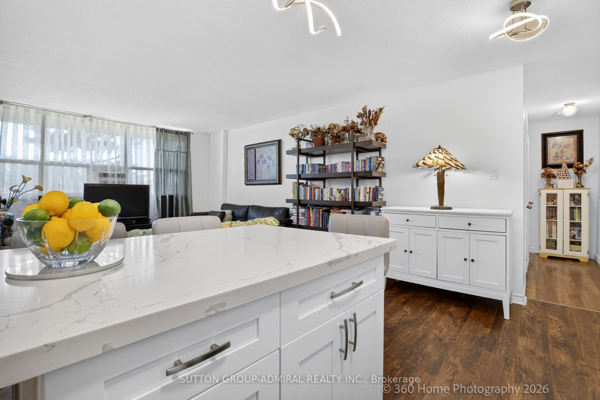 80 Grandravine Drive 202, Toronto, ON M3J 1B2 photo 5