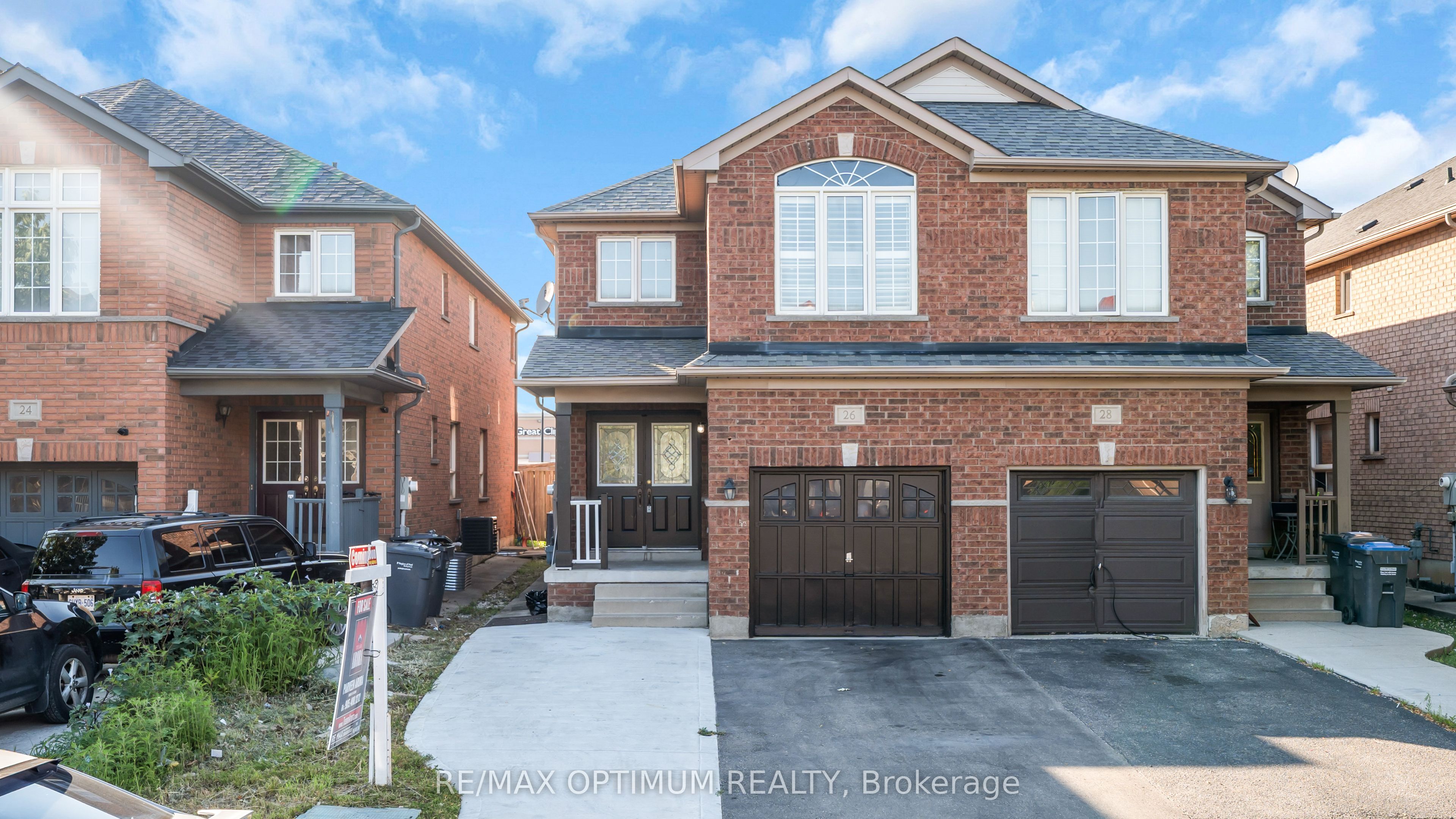 26 Vintage Gate, Brampton, ON L6X 5C4 photo 2