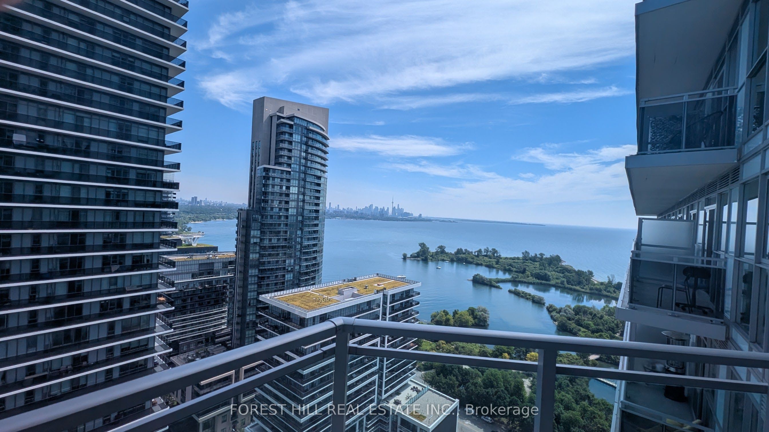 33 Shore Breeze Drive 2605, Toronto, ON M8V 1A1