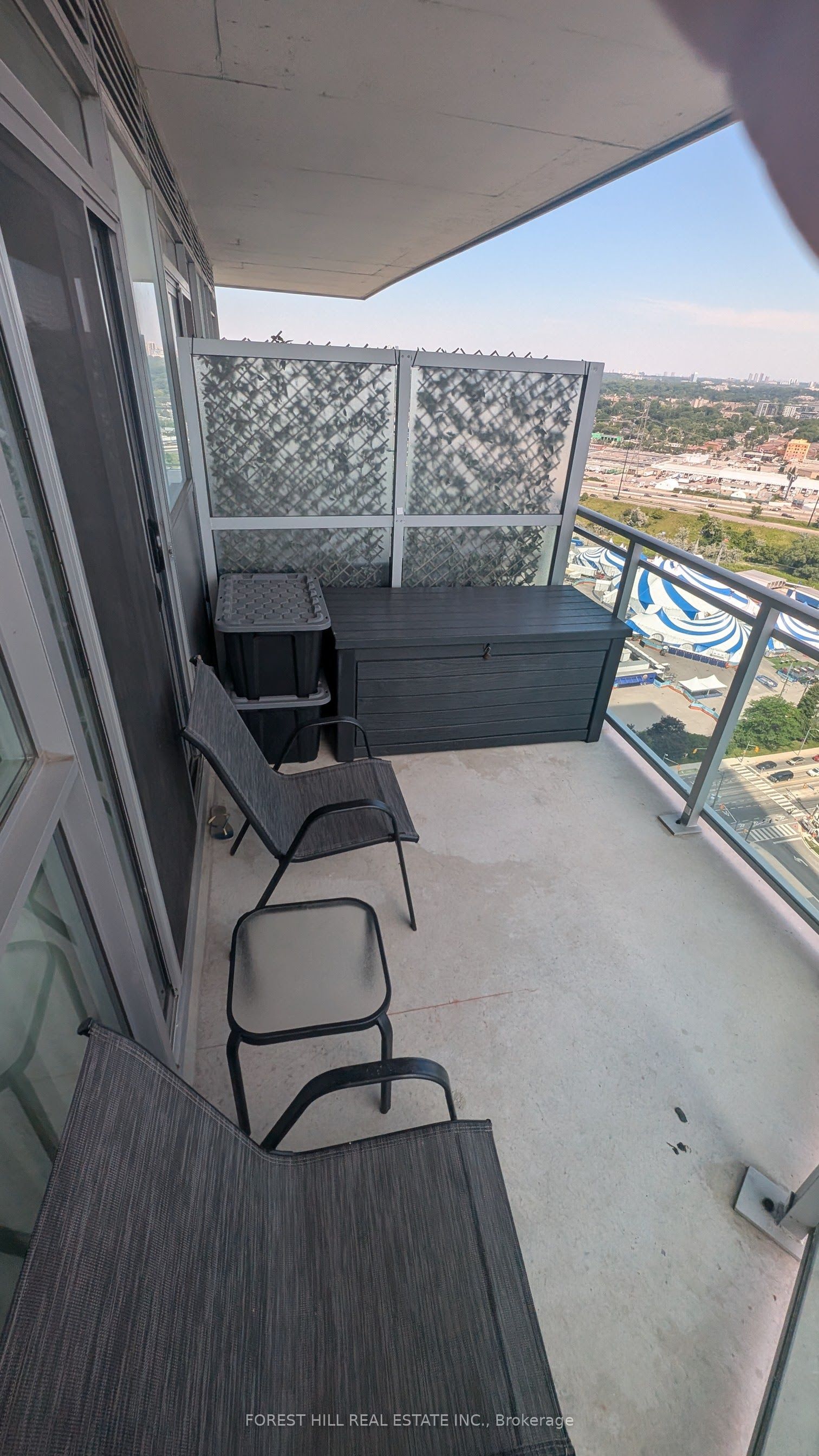 33 Shore Breeze Drive 2605, Toronto, ON M8V 1A1 photo 5