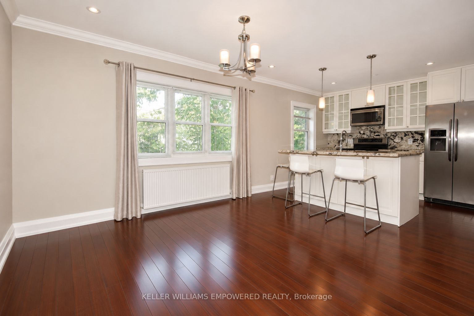 2665 Bloor Street W 2, Toronto, ON M8X 1A4 photo 2