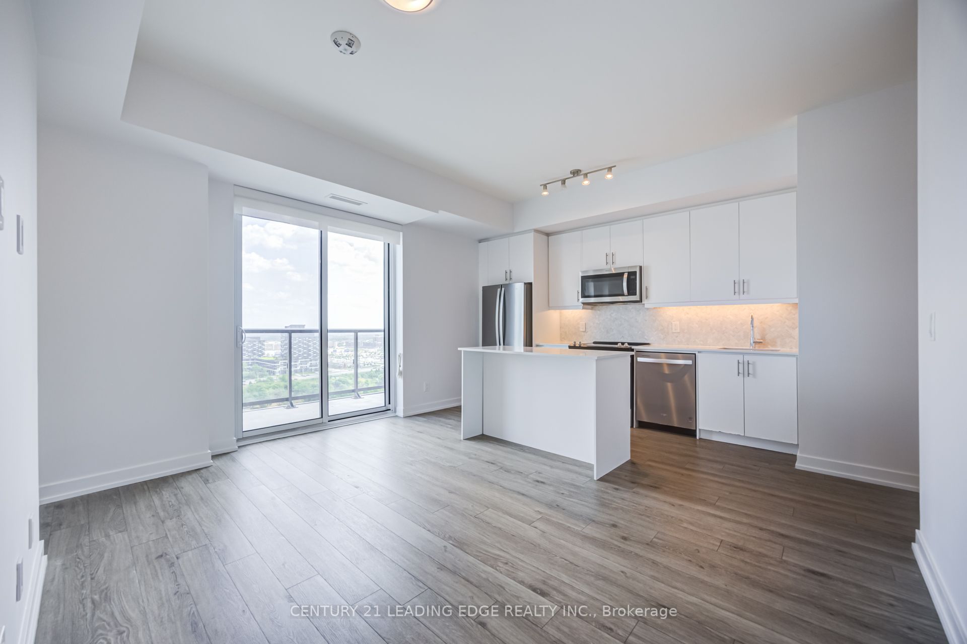 335 Wheat Boom Drive 2002, Oakville, ON L6H 7Y1 photo 4