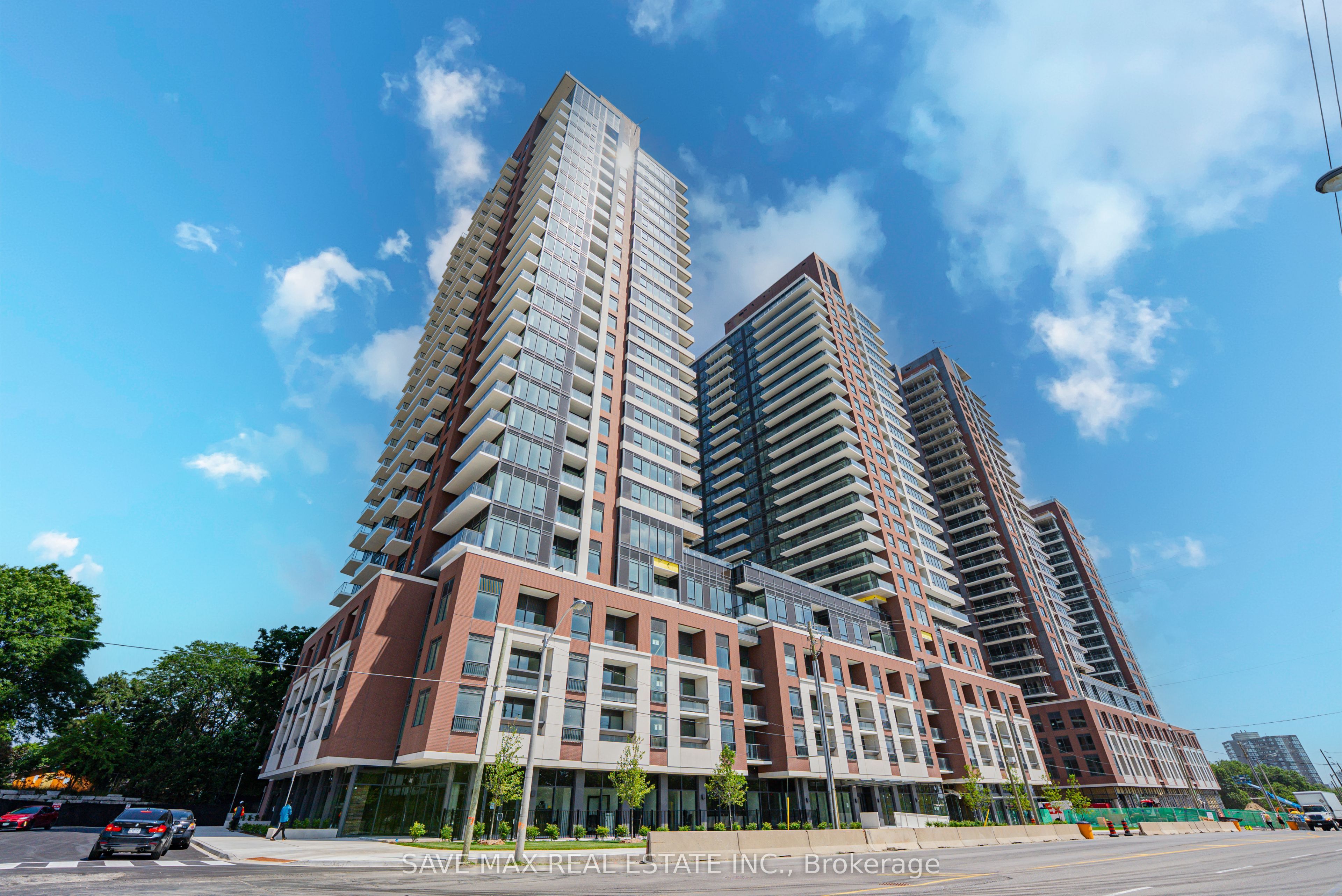 4010 Eglinton Avenue W 615, Toronto, ON M9A 0G5