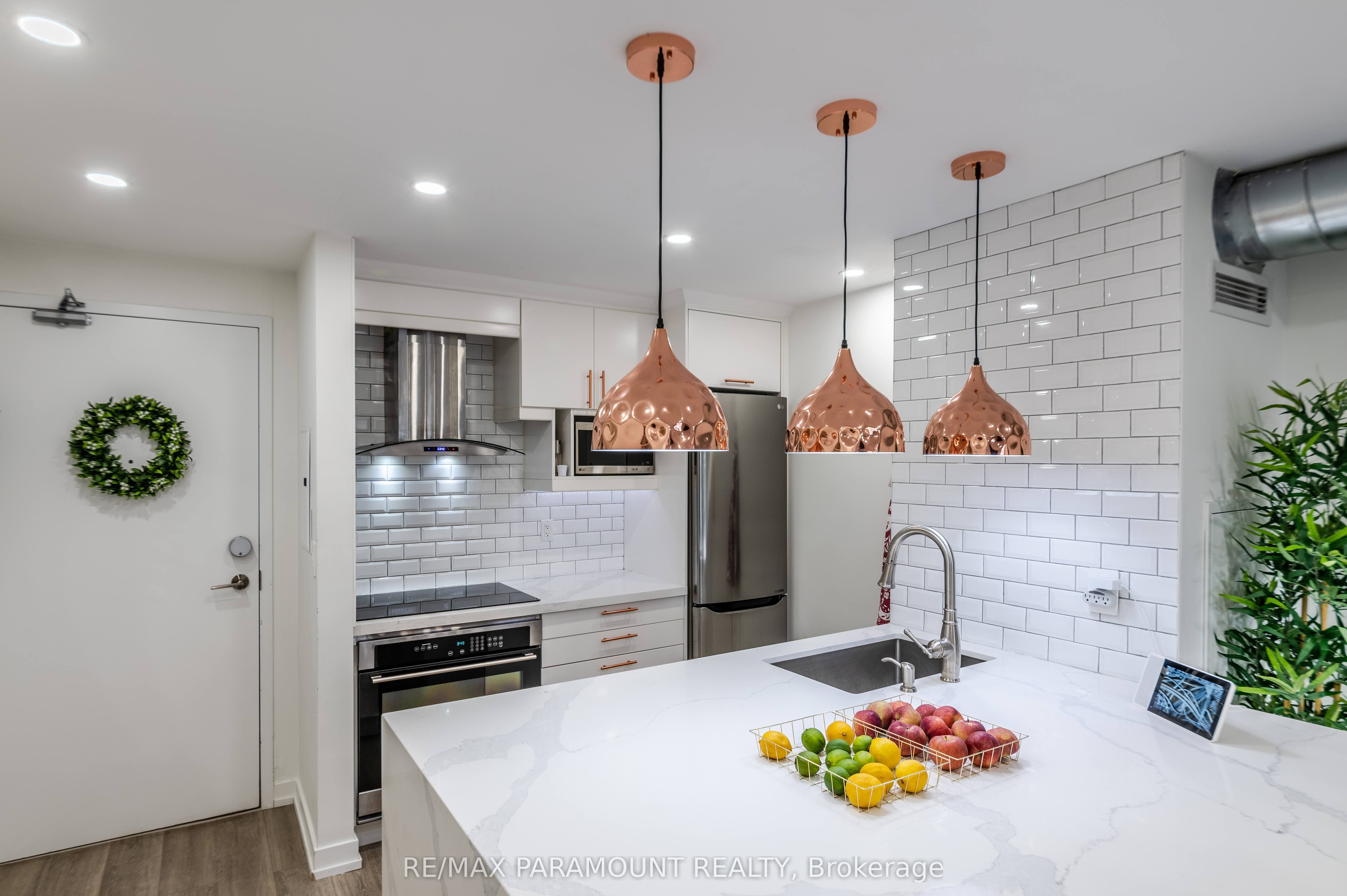 1410 Dupont Road 315, Toronto, ON M6H 0B6