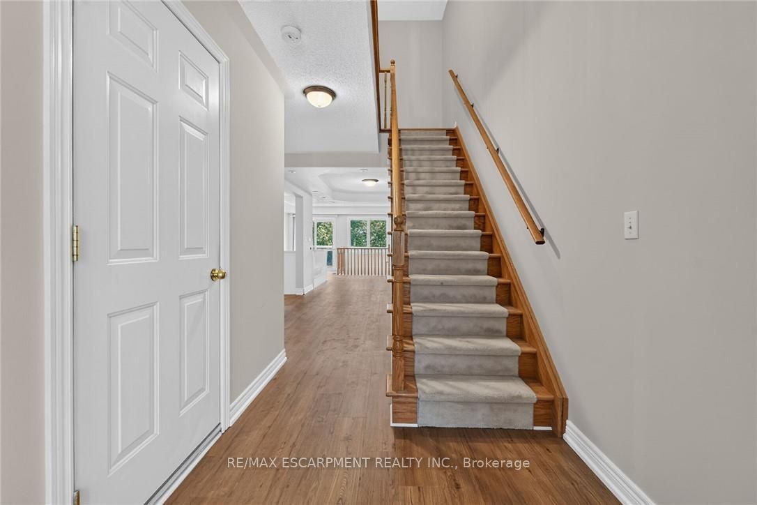 710 Spring Gardens Road 99, Burlington, ON L7T 4K7 photo 5
