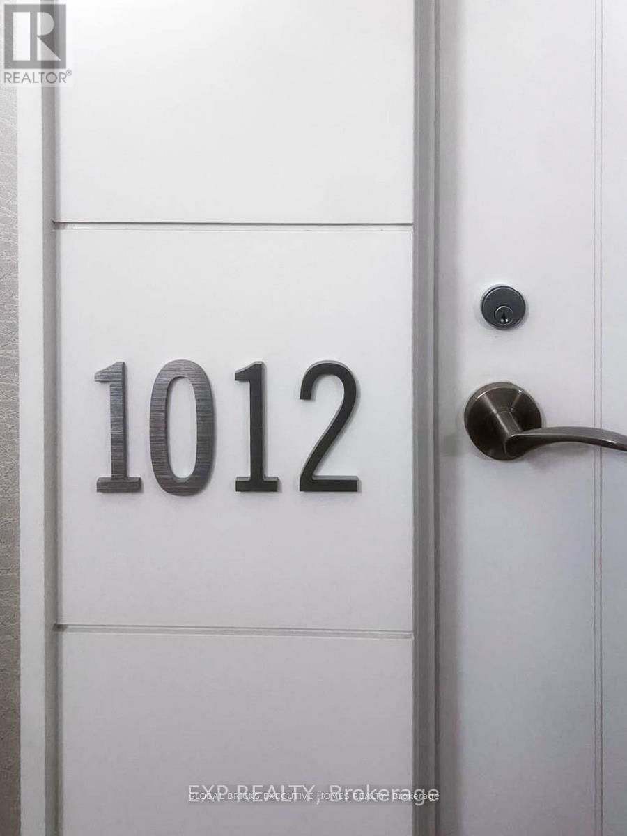 830 Lawrence Avenue 1012, Toronto, ON M6A 0A2 photo 2