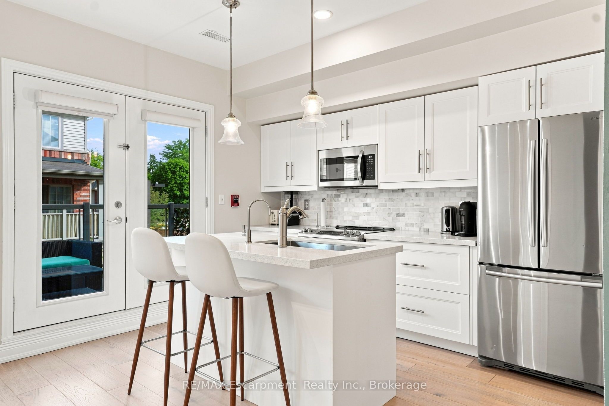 362 Plains Road E 34, Burlington, ON L7T 0A4 photo 2