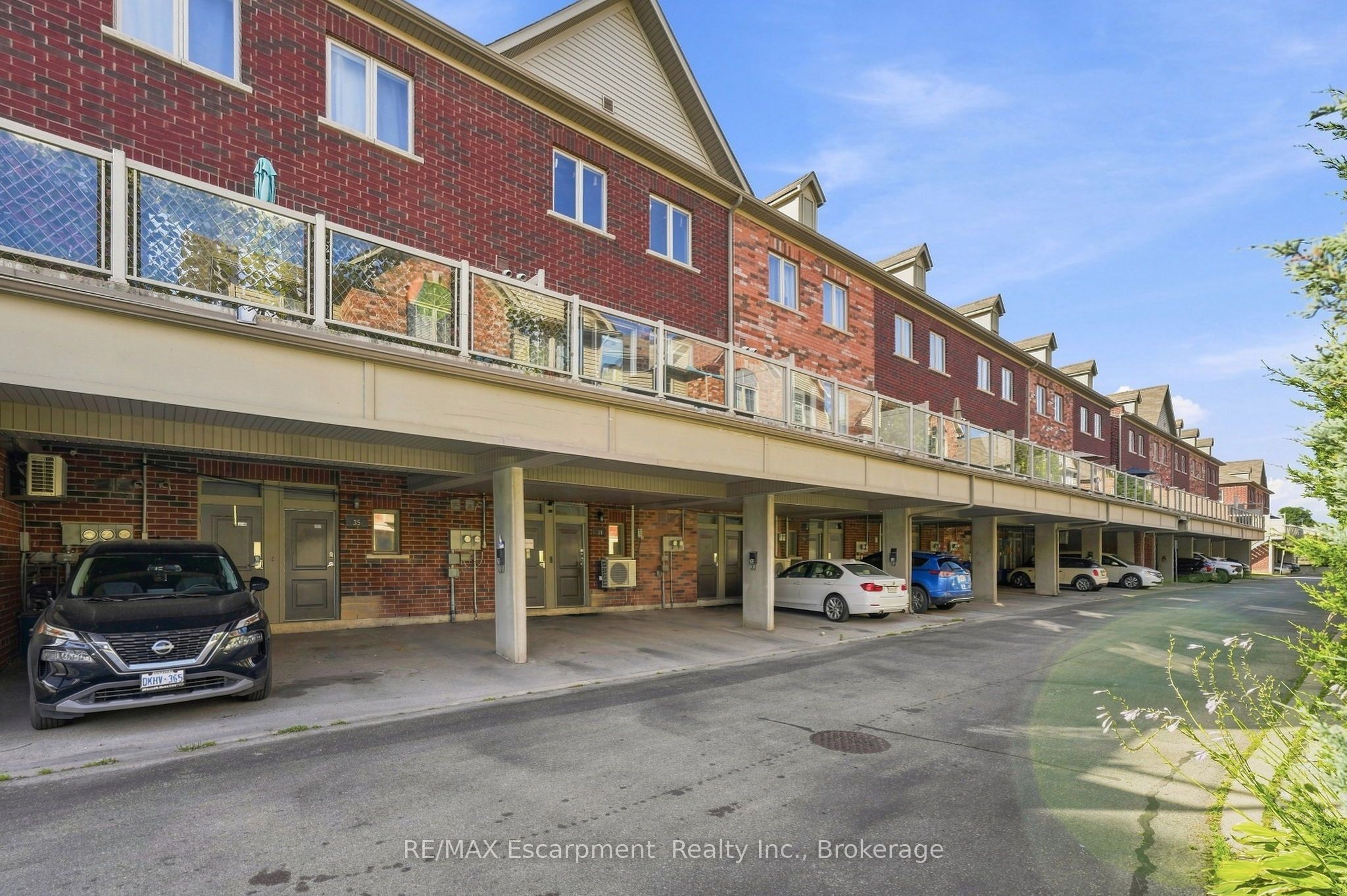 362 Plains Road E 34, Burlington, ON L7T 0A4 photo 3