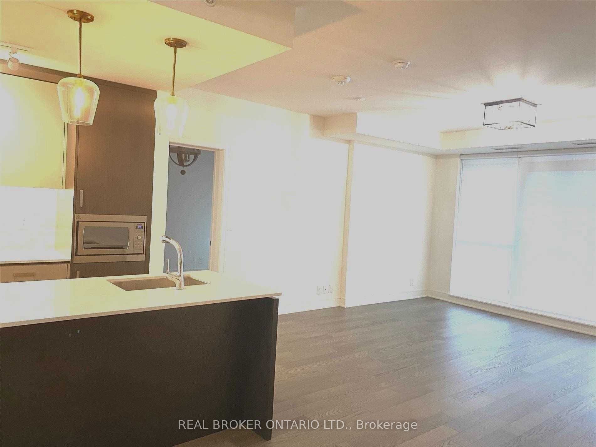 1575 Lakeshore Road W 335, Mississauga, ON L5J 1J4 photo 5