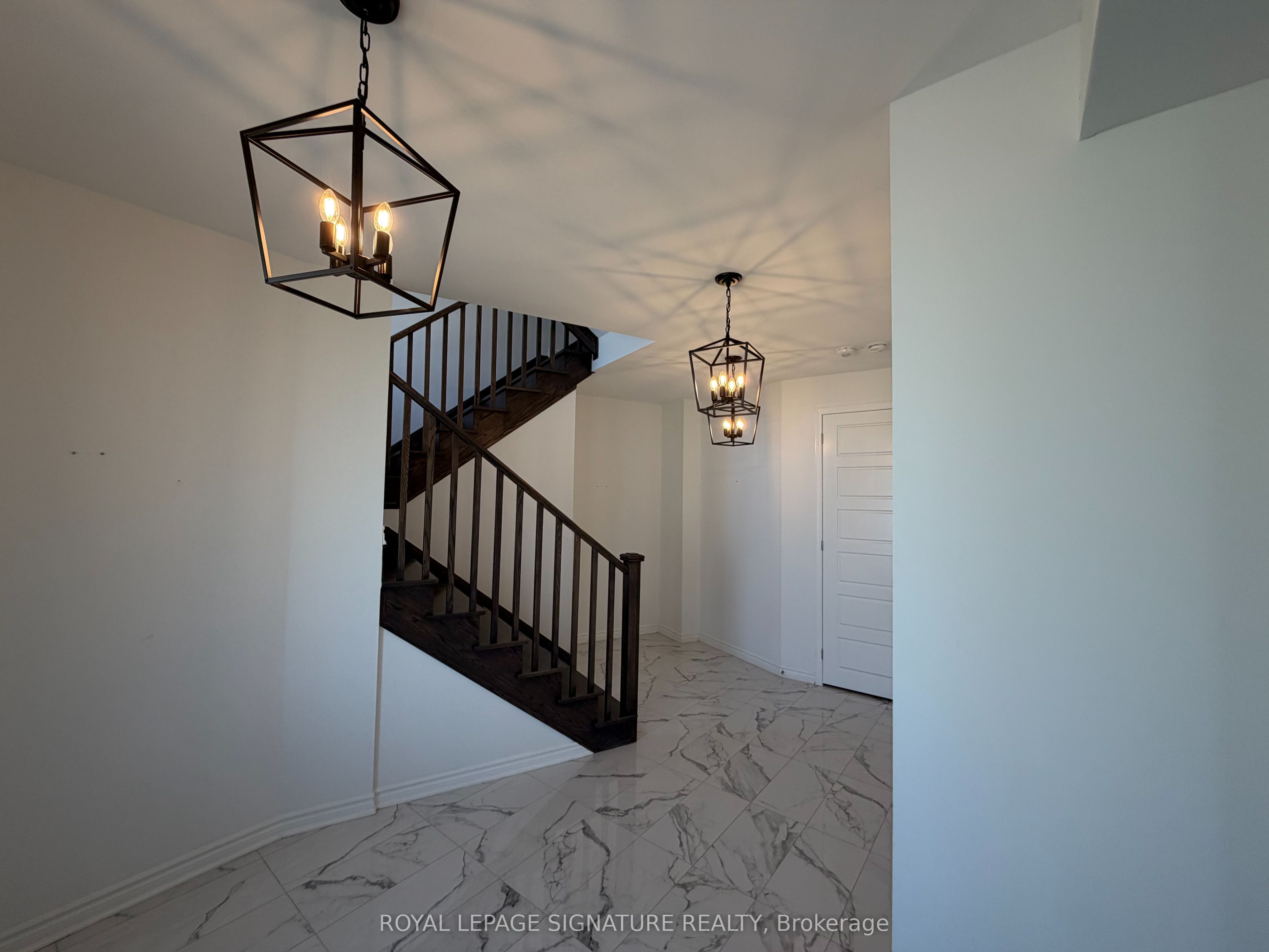 1392 William Halton Parkway, Oakville, ON L6M 5P2 photo 5