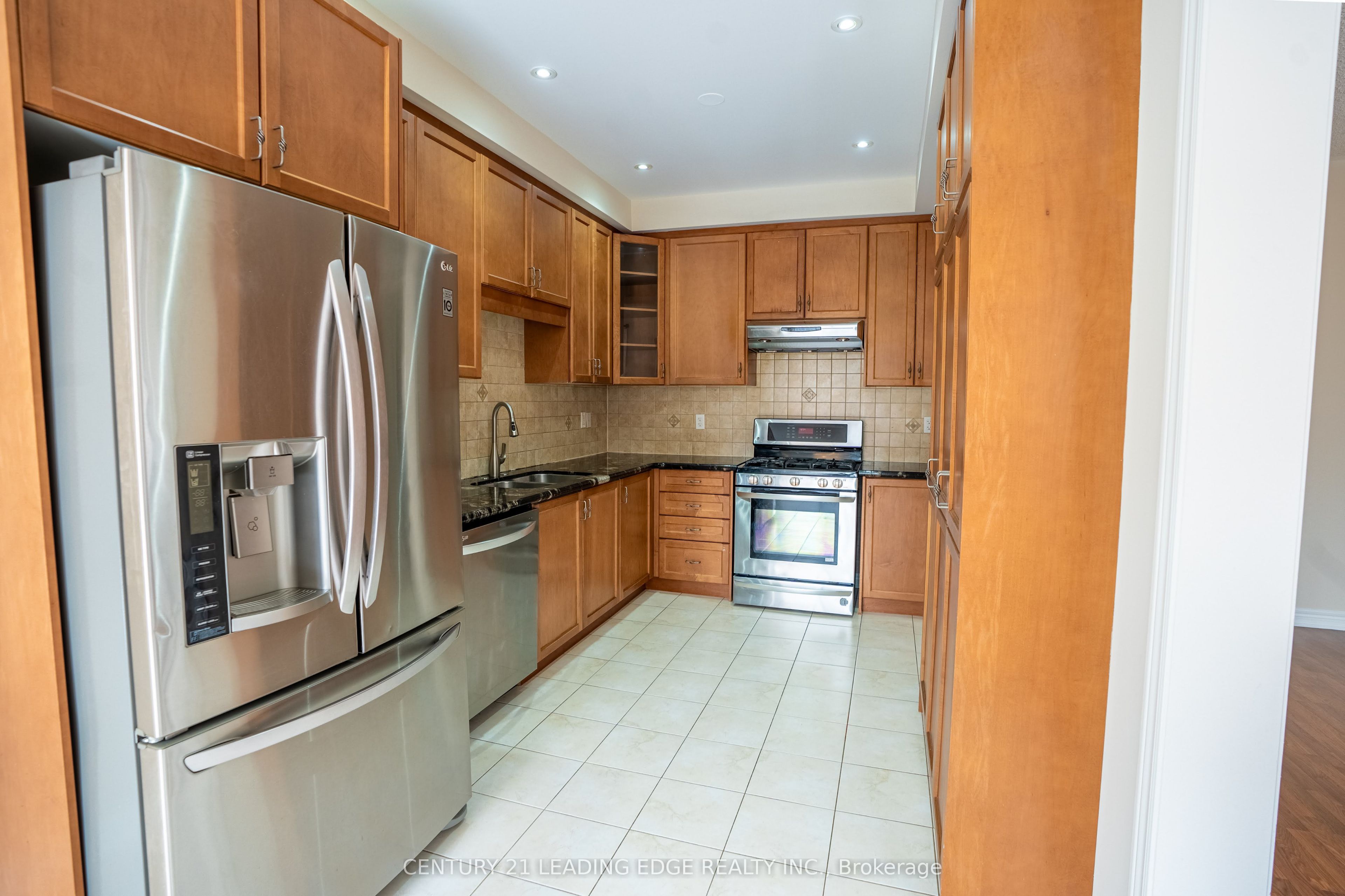 3229 Edwyna Drive, Mississauga, ON L5M 0V3 photo 2