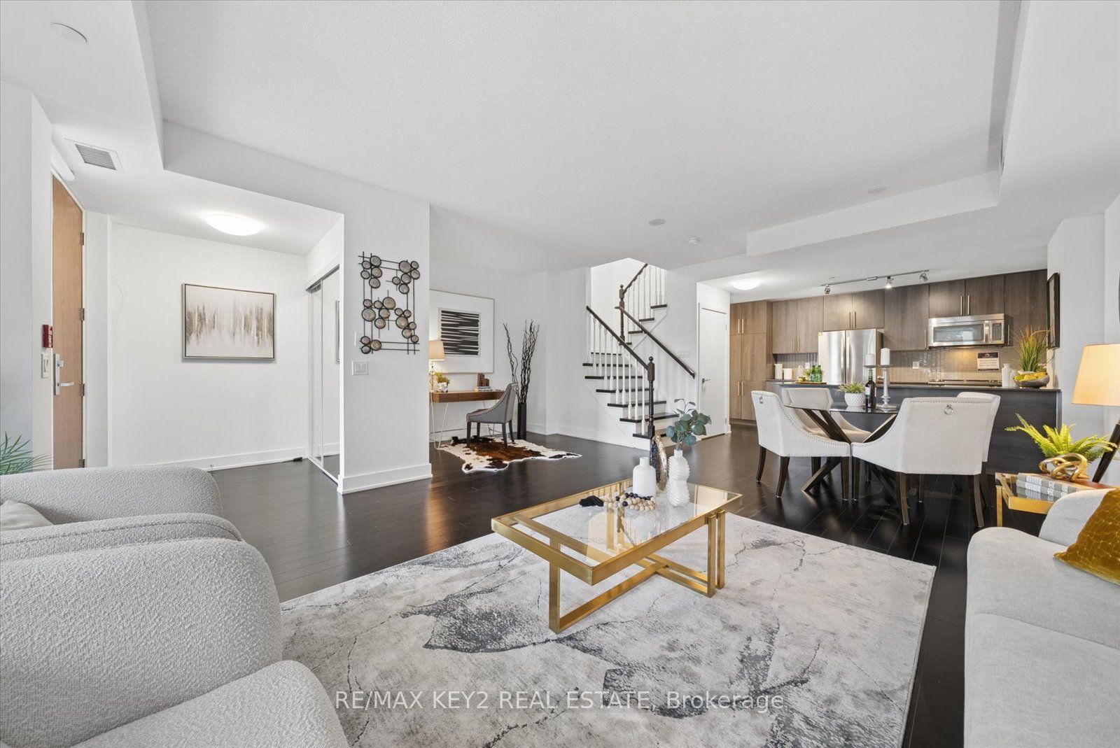 4011 Brickstone Mews TH6, Mississauga, ON L5B 0G3 photo 4