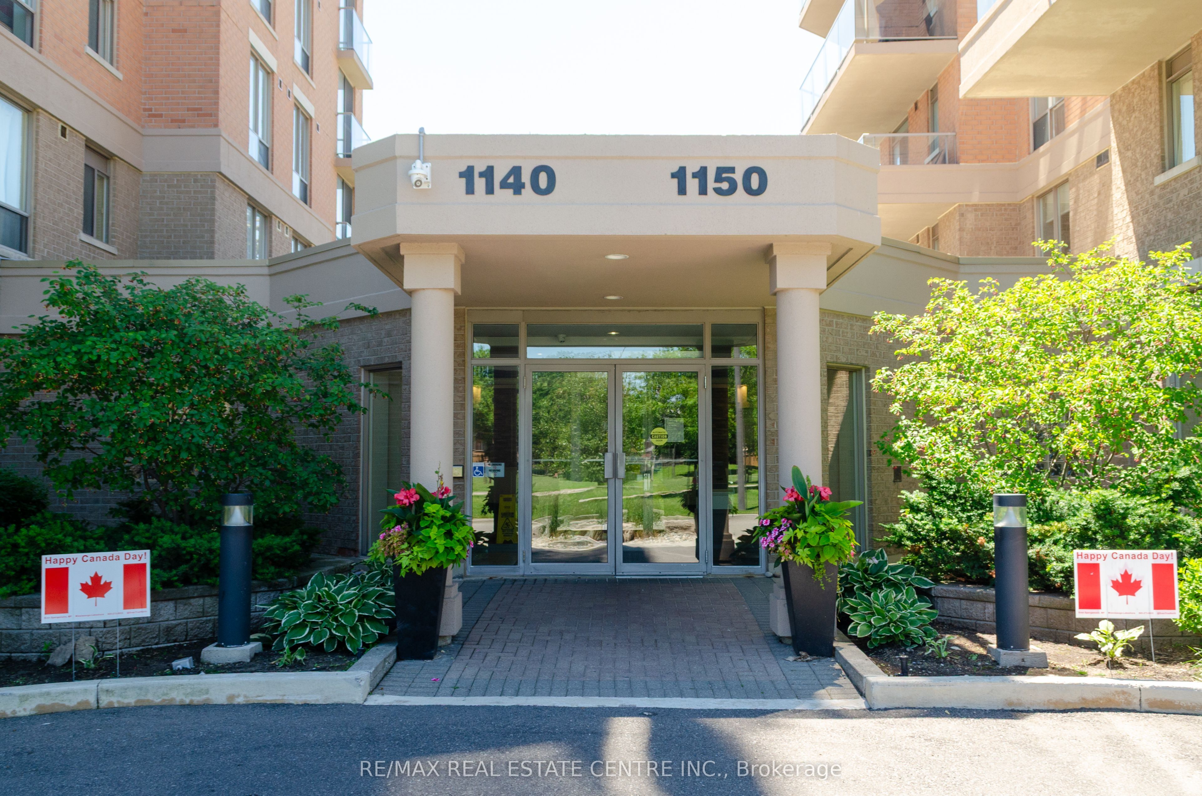 1140 parkwest Place 302, Mississauga, ON L5E 3K9 photo 3