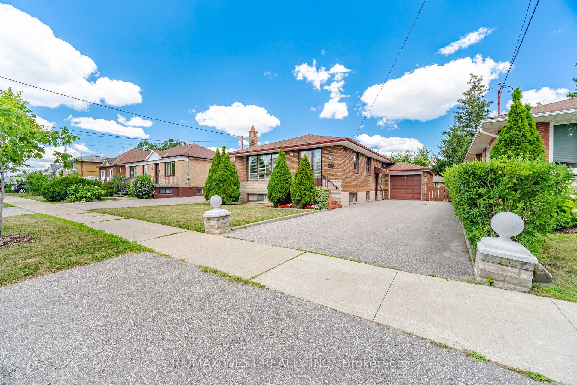 89 Wendell Avenue, Toronto, ON M9N 3K8 photo 2