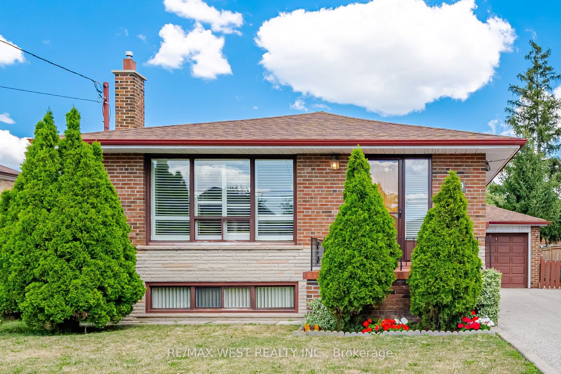 89 Wendell Avenue, Toronto, ON M9N 3K8 photo 3