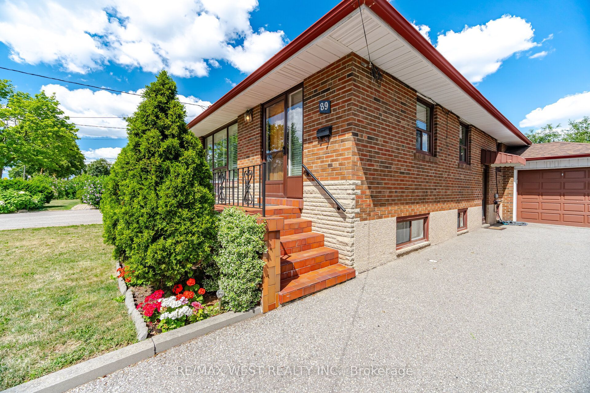 89 Wendell Avenue, Toronto, ON M9N 3K8 photo 4