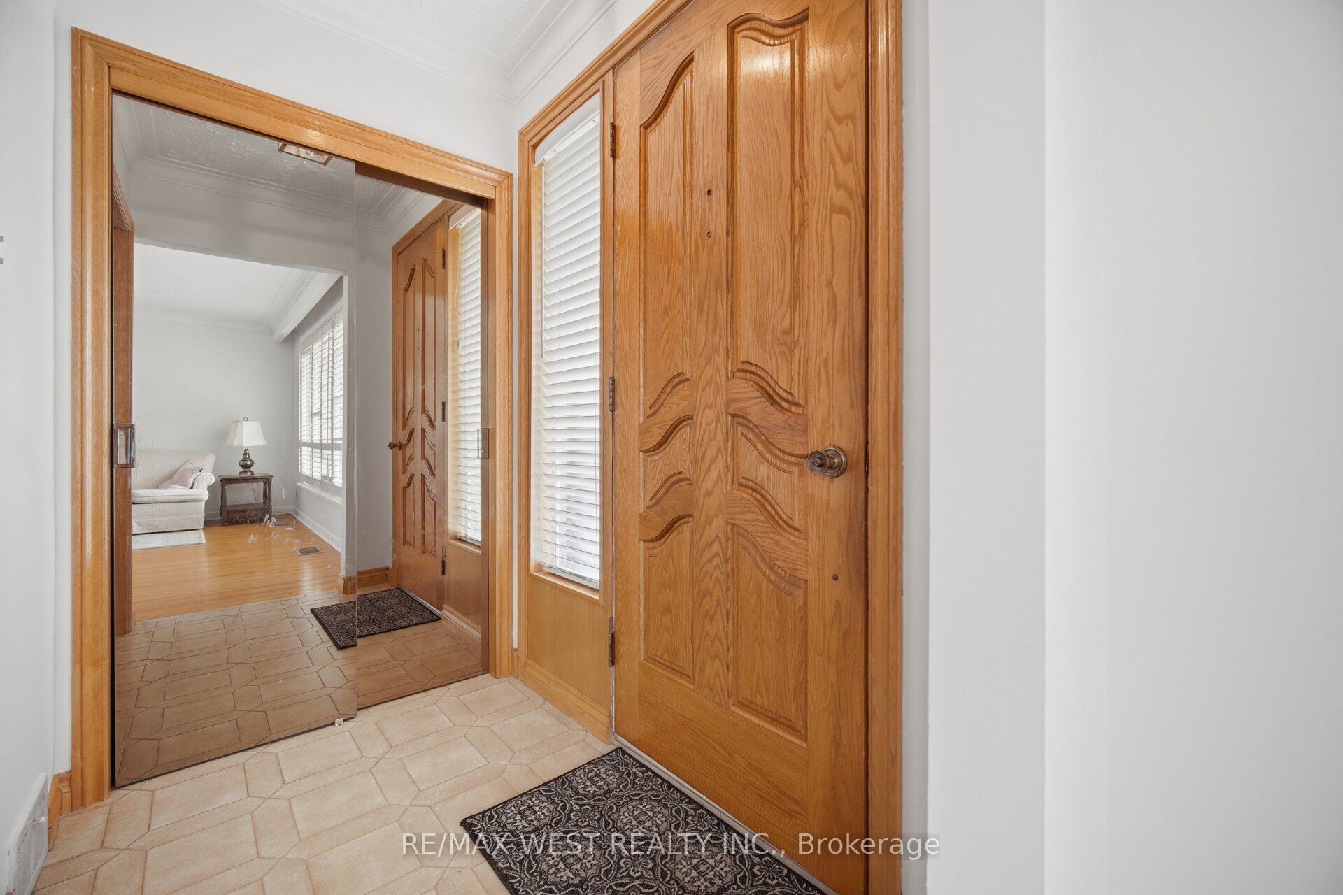 89 Wendell Avenue, Toronto, ON M9N 3K8 photo 5