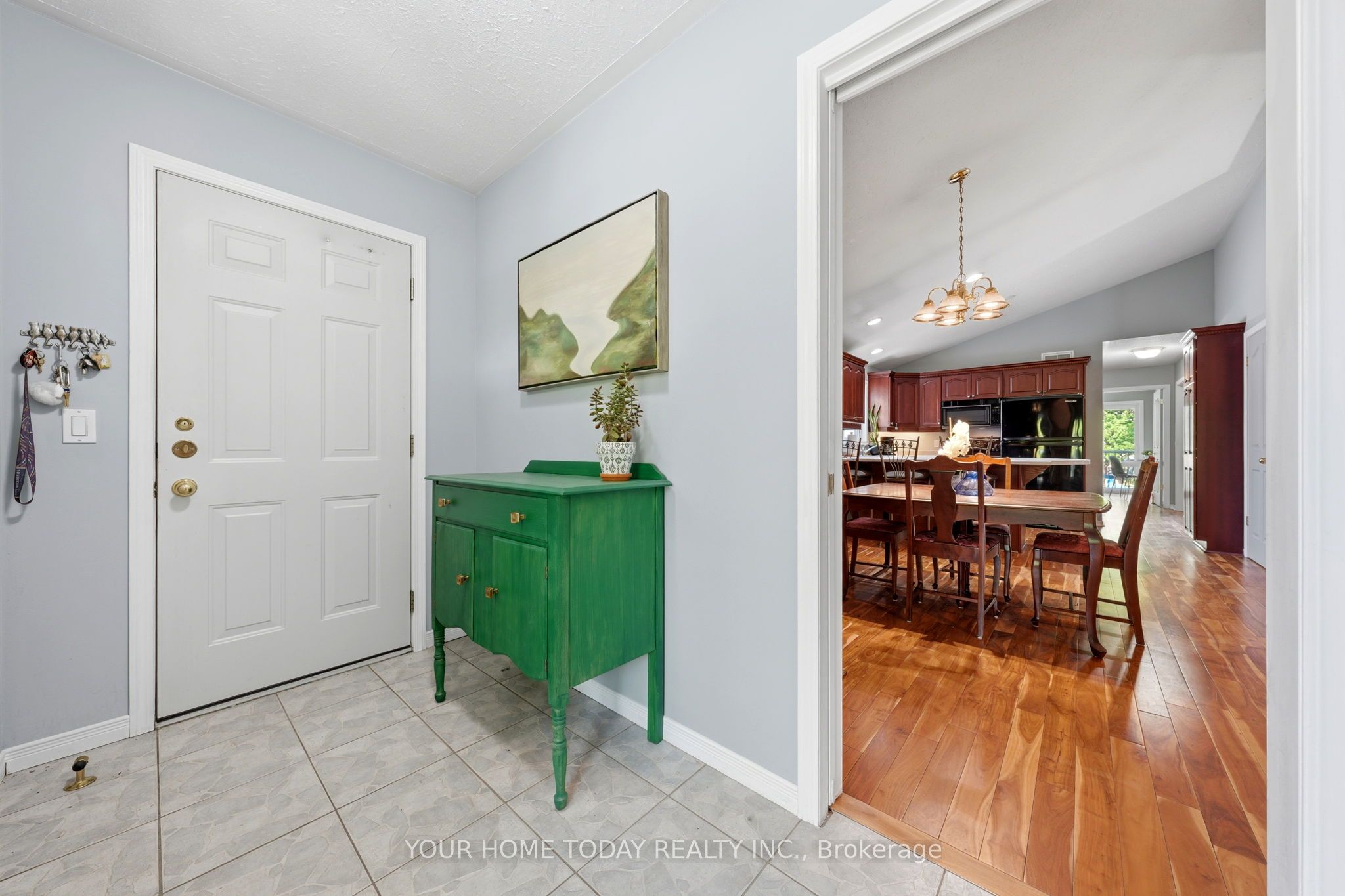 16 Normandy Boulevard, Halton Hills, ON L7G 1W1 photo 5