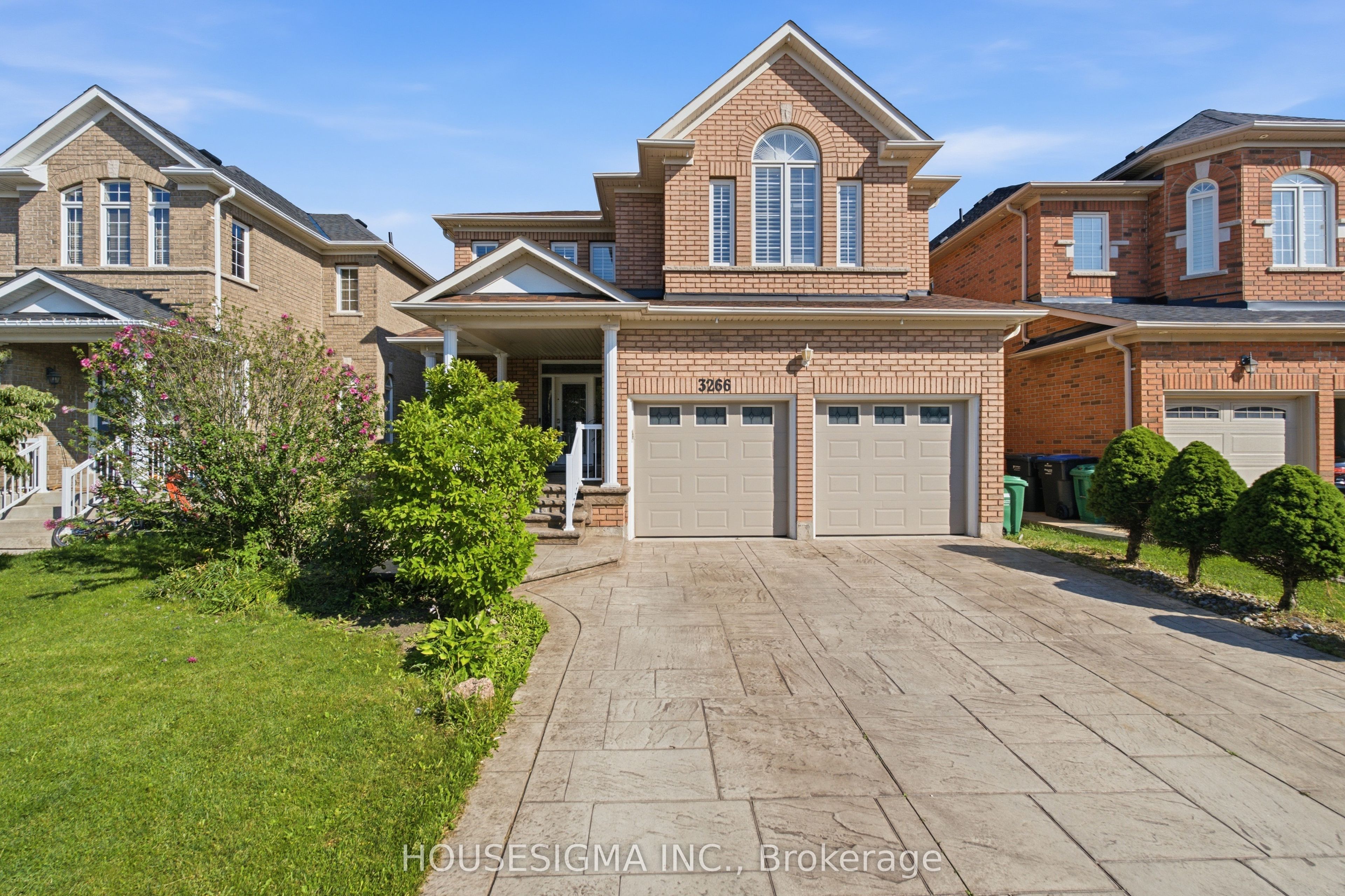 3266 Weatherford Road, Mississauga, ON L5M 7X6 photo 2