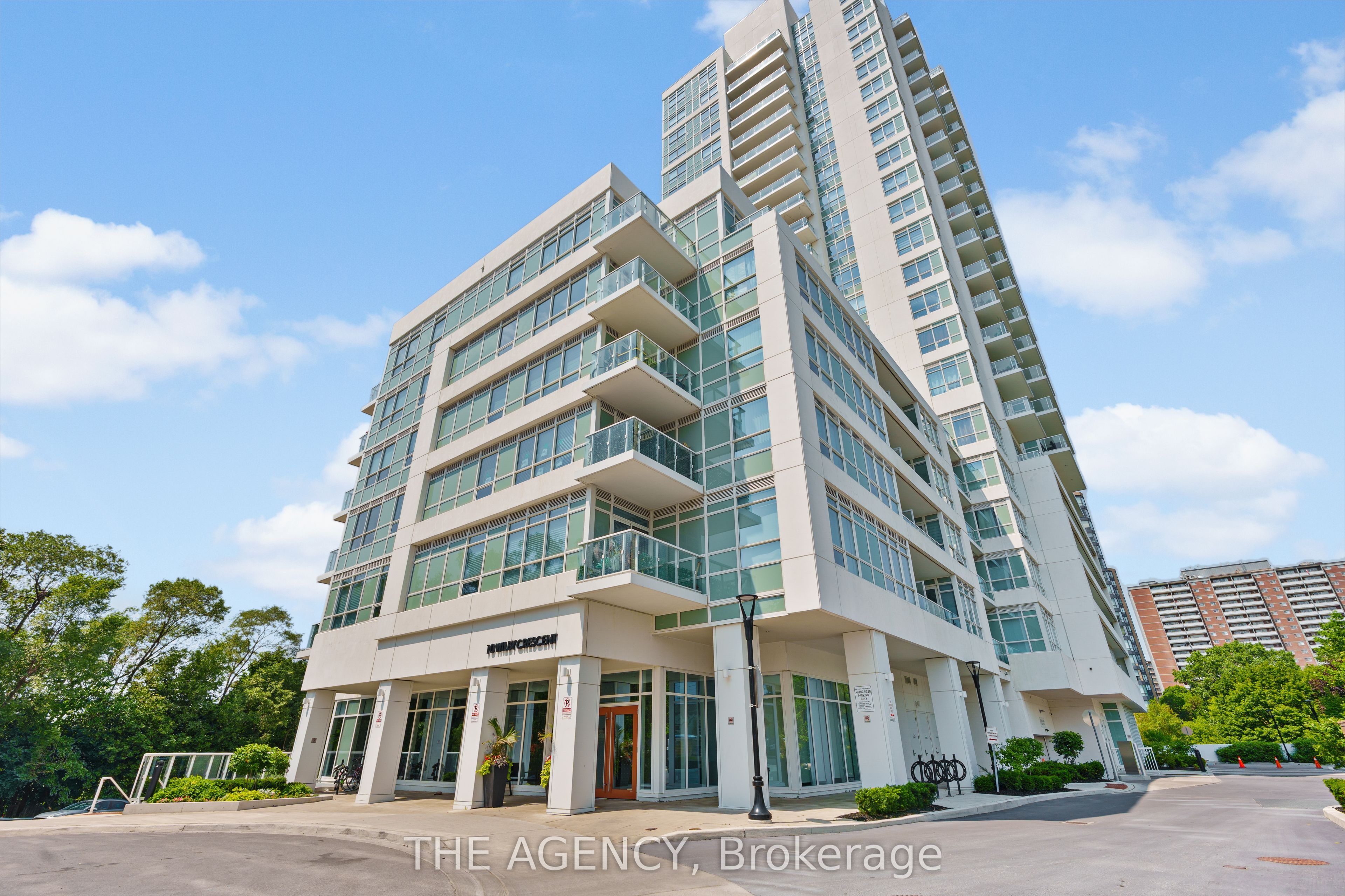 10 Wilby Crescent 509, Toronto, ON M9N 0B6