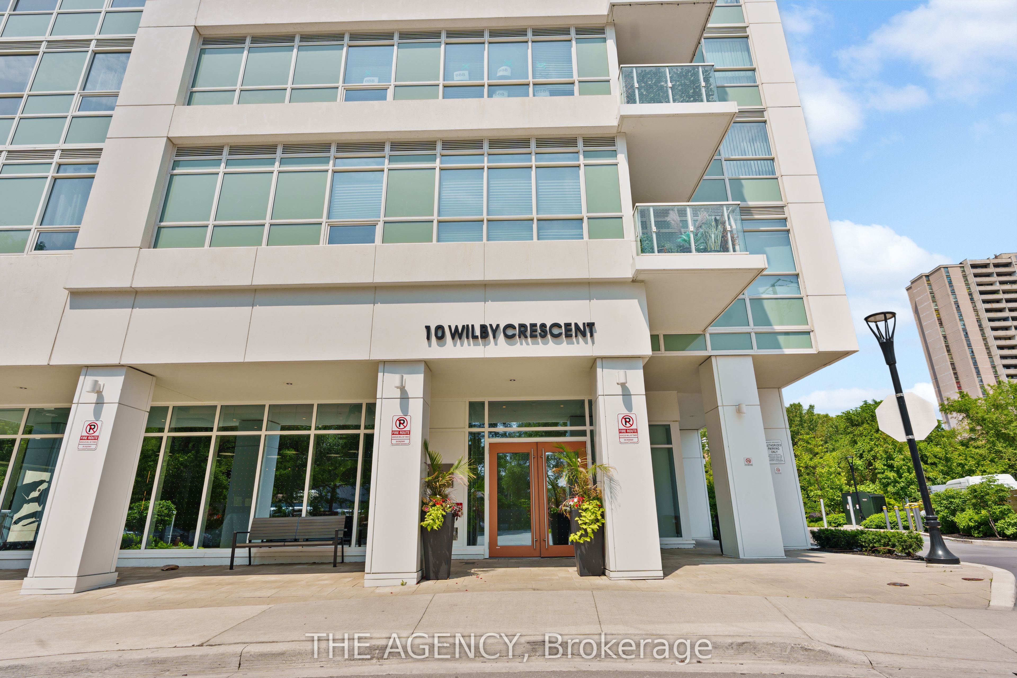 10 Wilby Crescent 509, Toronto, ON M9N 0B6 photo 2