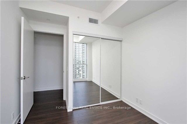 10 Park Lawn Road 4101, Toronto, ON M8Y 3H8 photo 3
