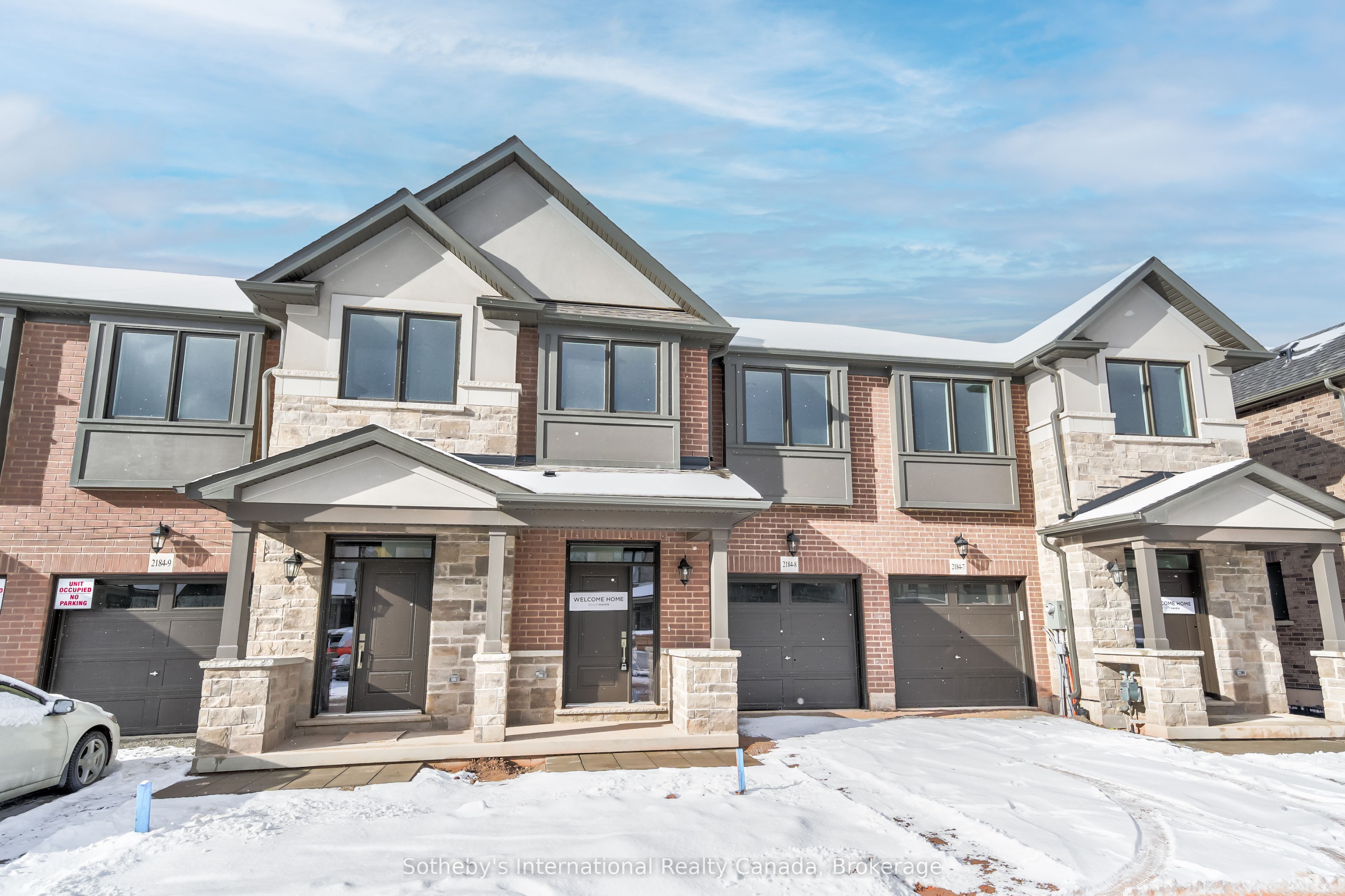 2184 Postmaster Drive 8, Oakville, ON L6M 3X1
